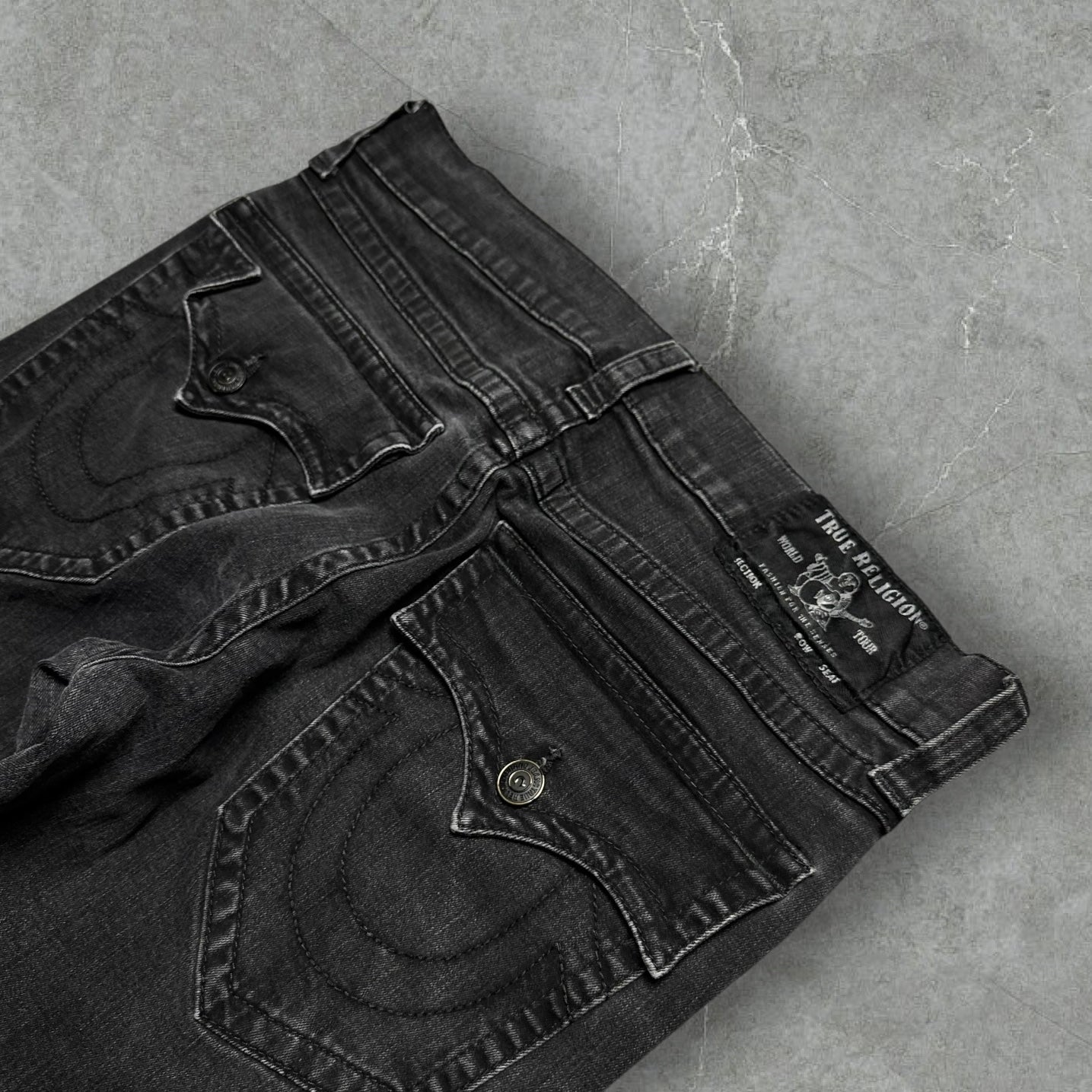 Vintage True Religion Jeans (M-L)
