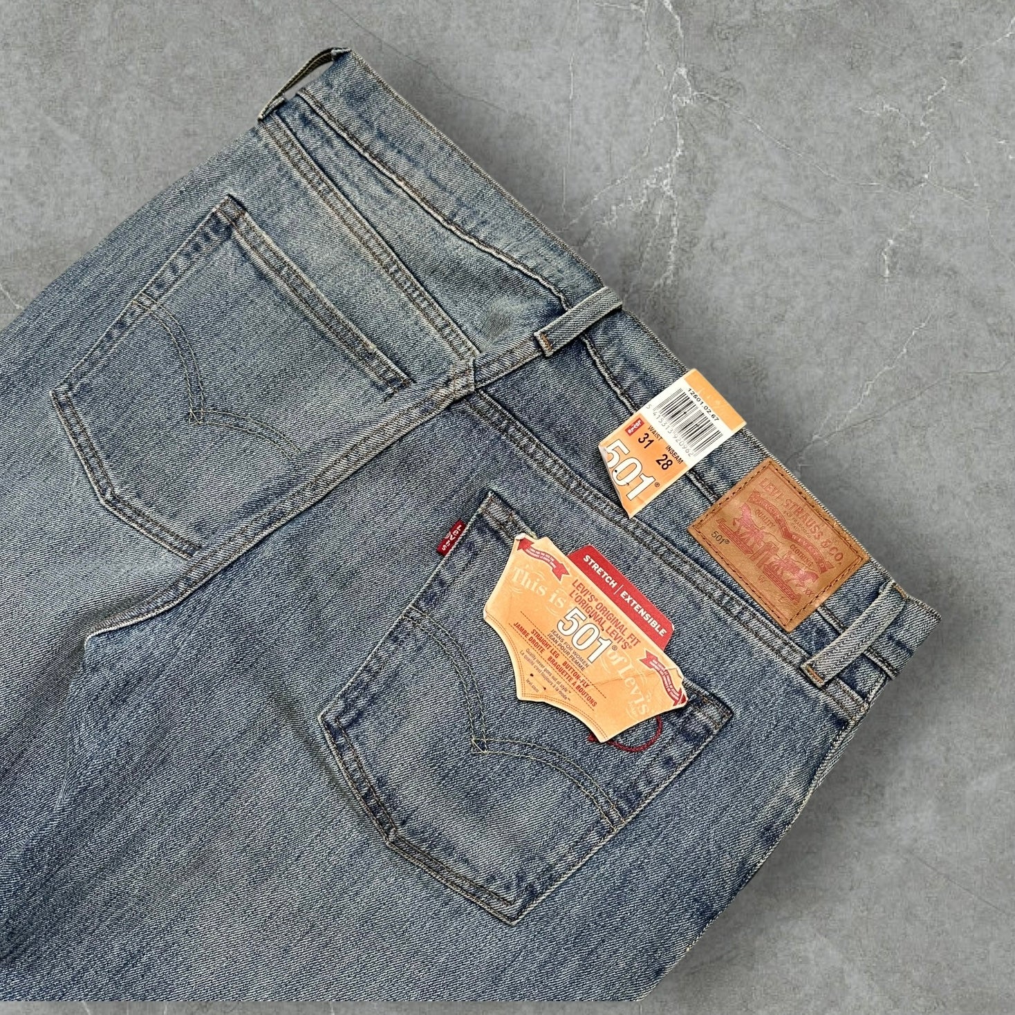 Neu Levi’s 501 Jeans (S)