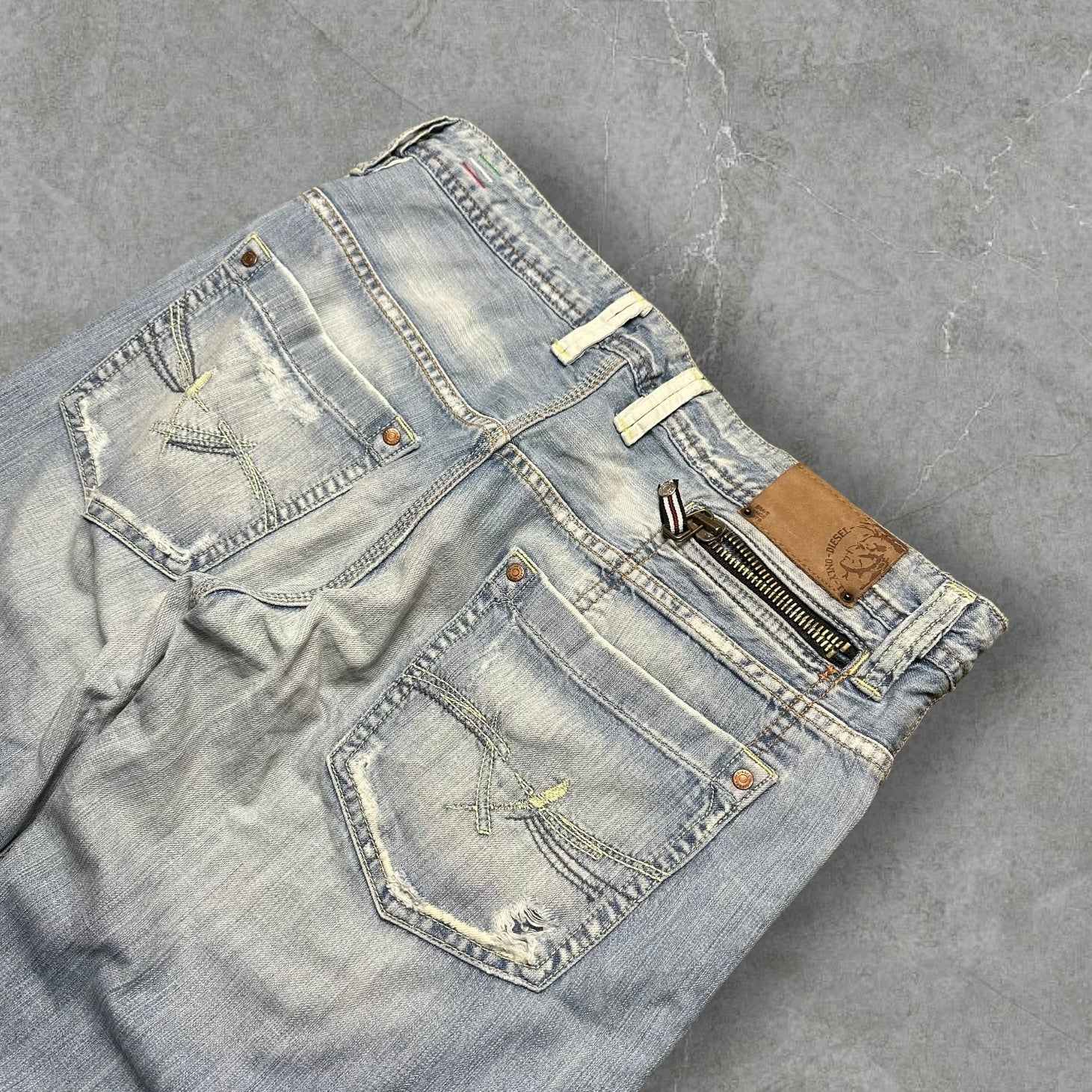 Vintage Diesel Jeans (L)