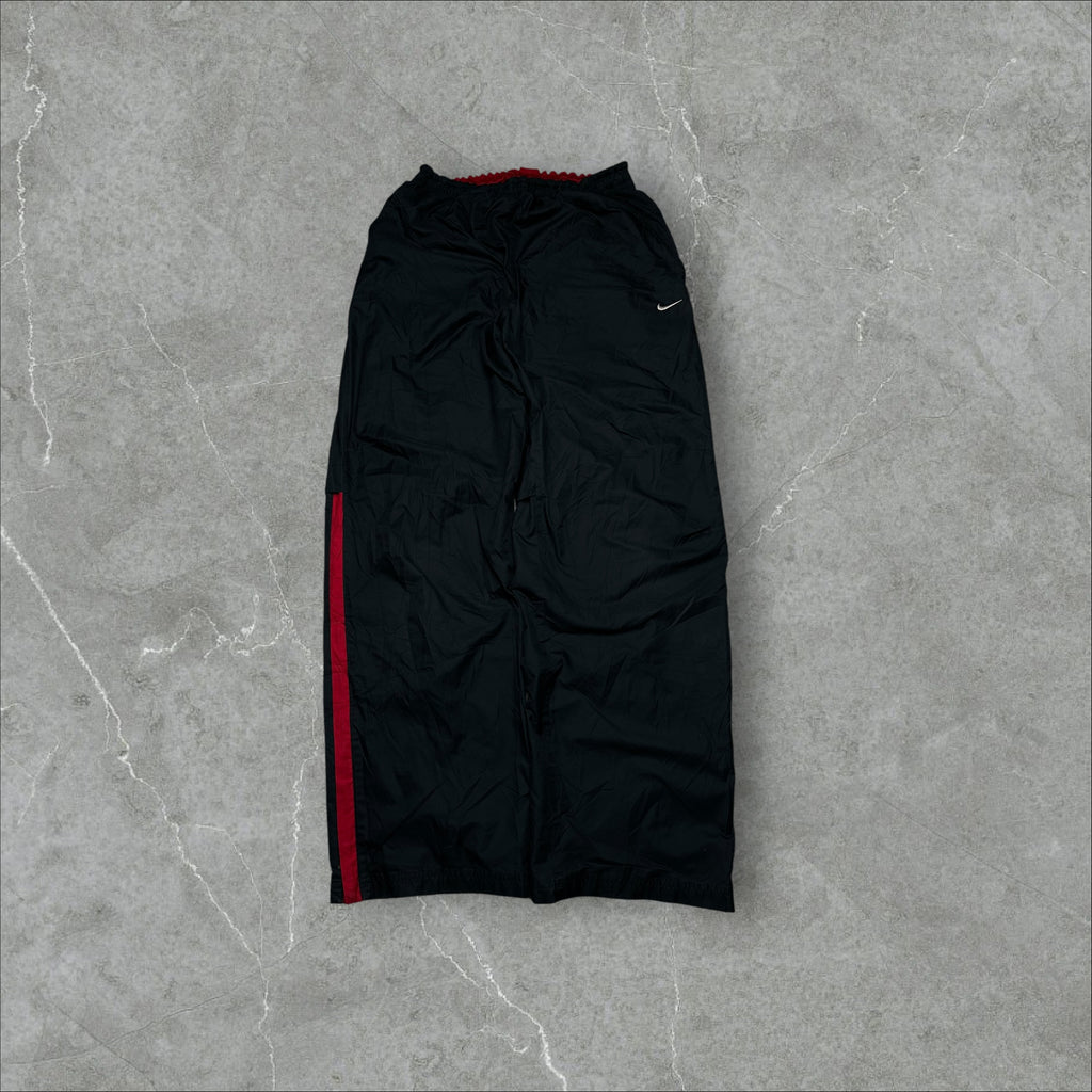 Vintage Nike Trackpants (M-L)