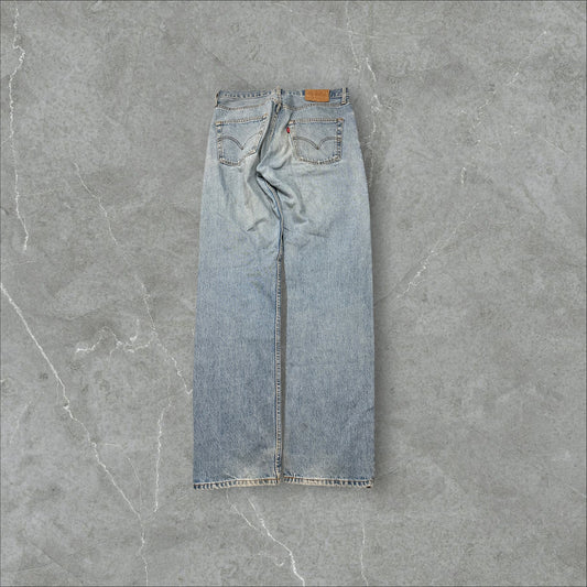 Vintage Levi’s 501 Jeans (XL)