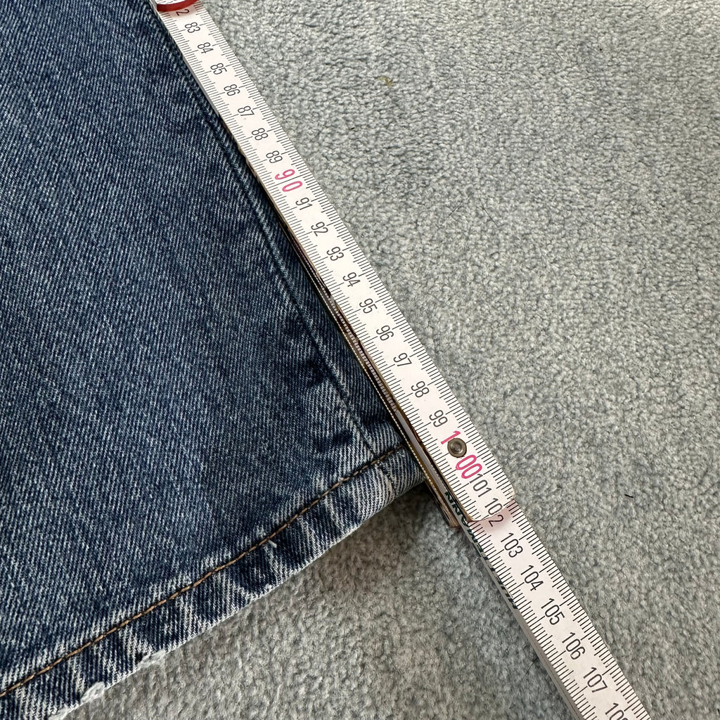 Vintage Levi’s 501 Jeans (S-M)