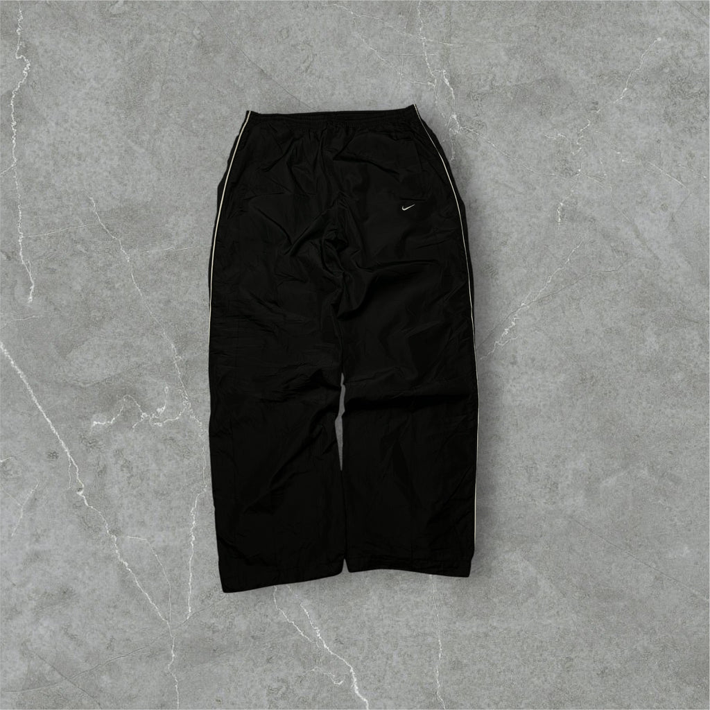 Vintage Nike Trackpants (XL)