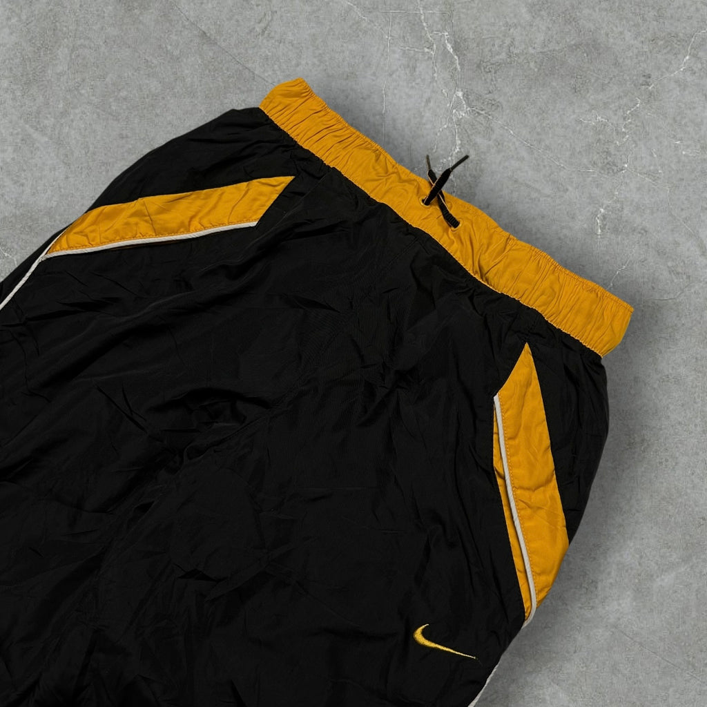 Vintage Nike Trackpants (XS)