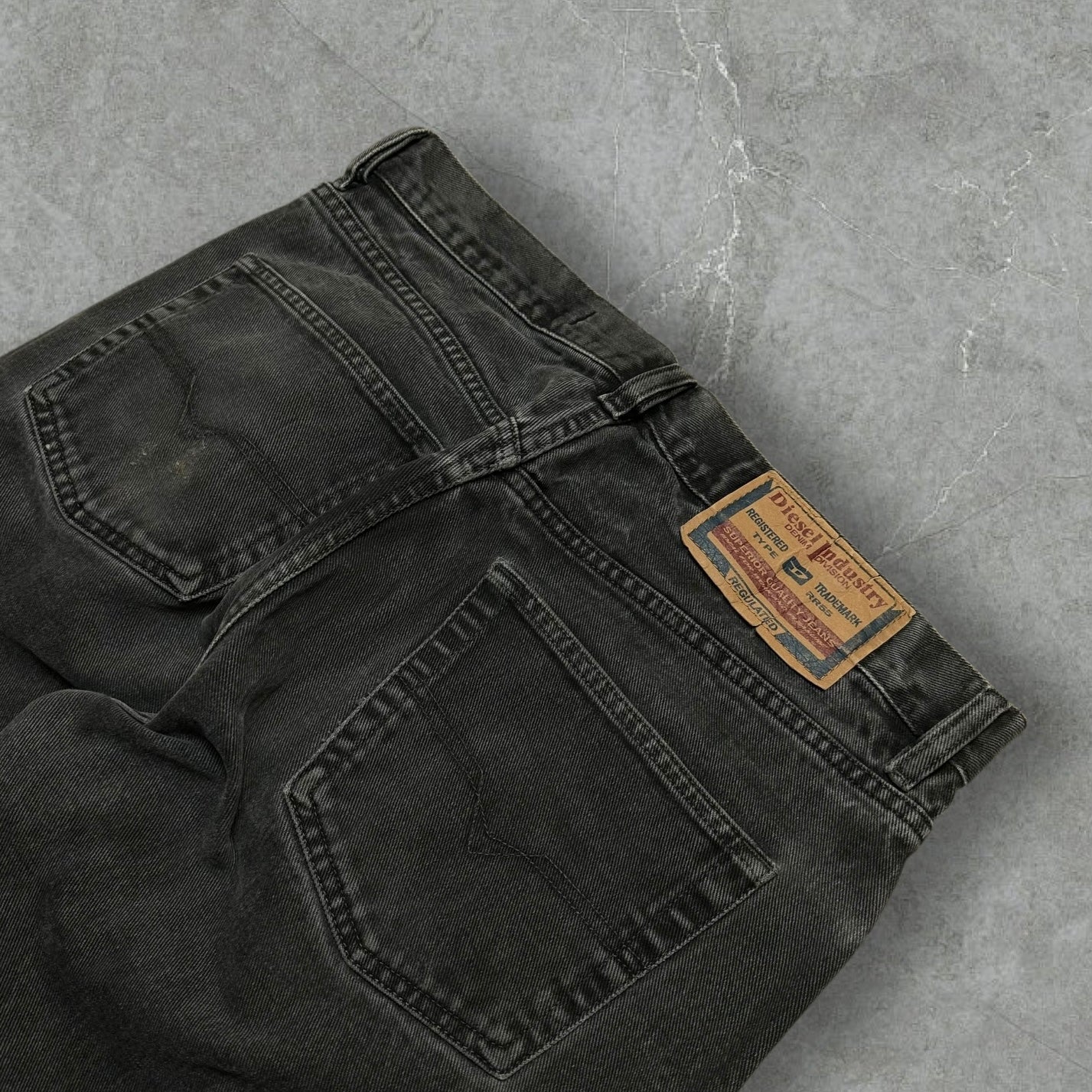 Vintage Diesel Jeans (M)
