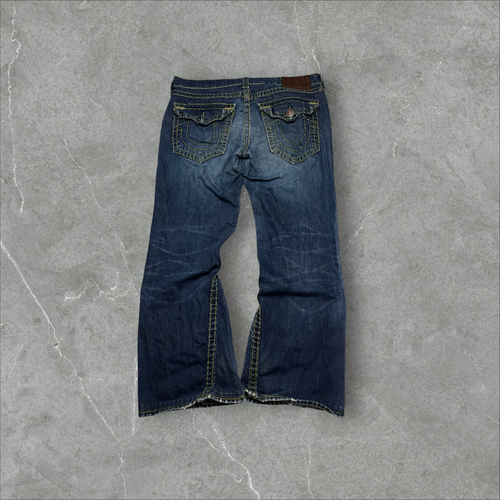 Vintage True Religion Jeans (XL)