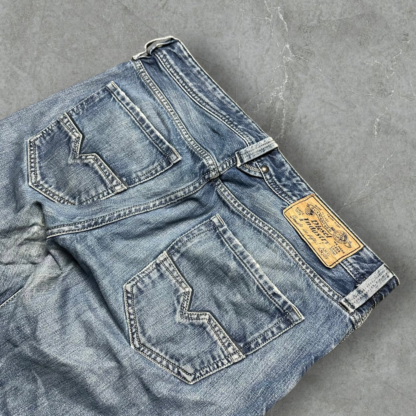 Vintage Diesel Jeans (S-M)