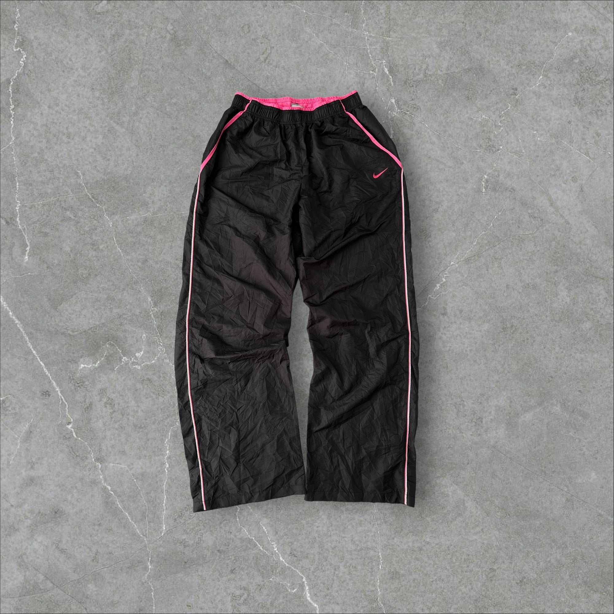 Vintage Nike Trackpants (XS-S)