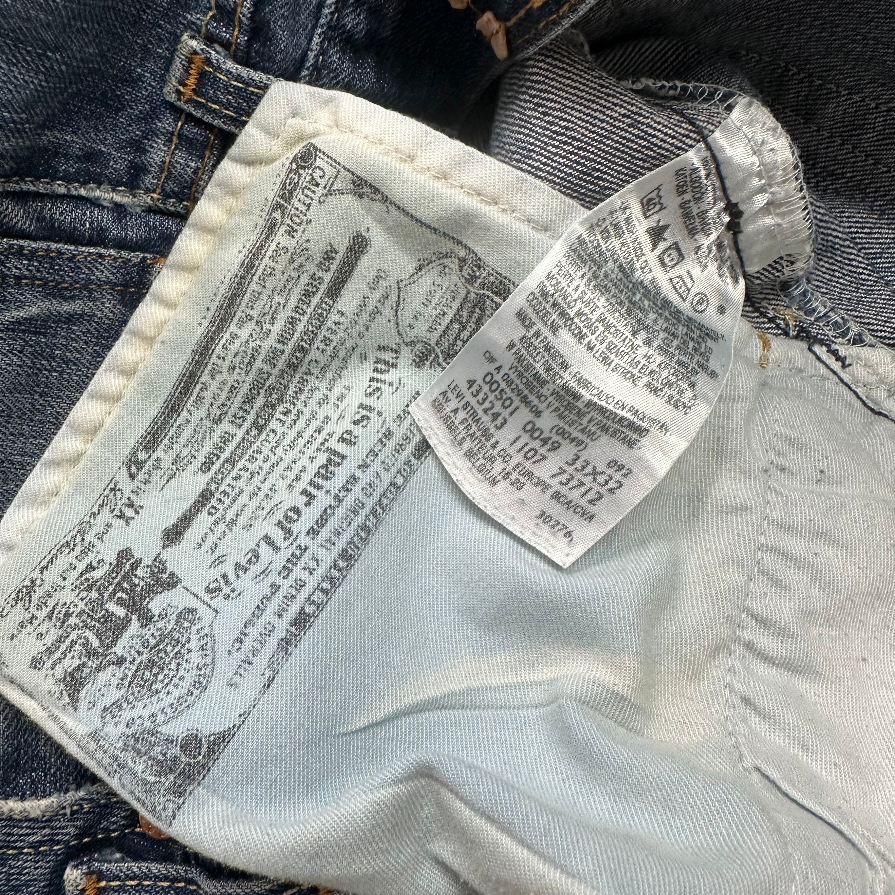 Vintage Levi’s 501 Jeans (M)
