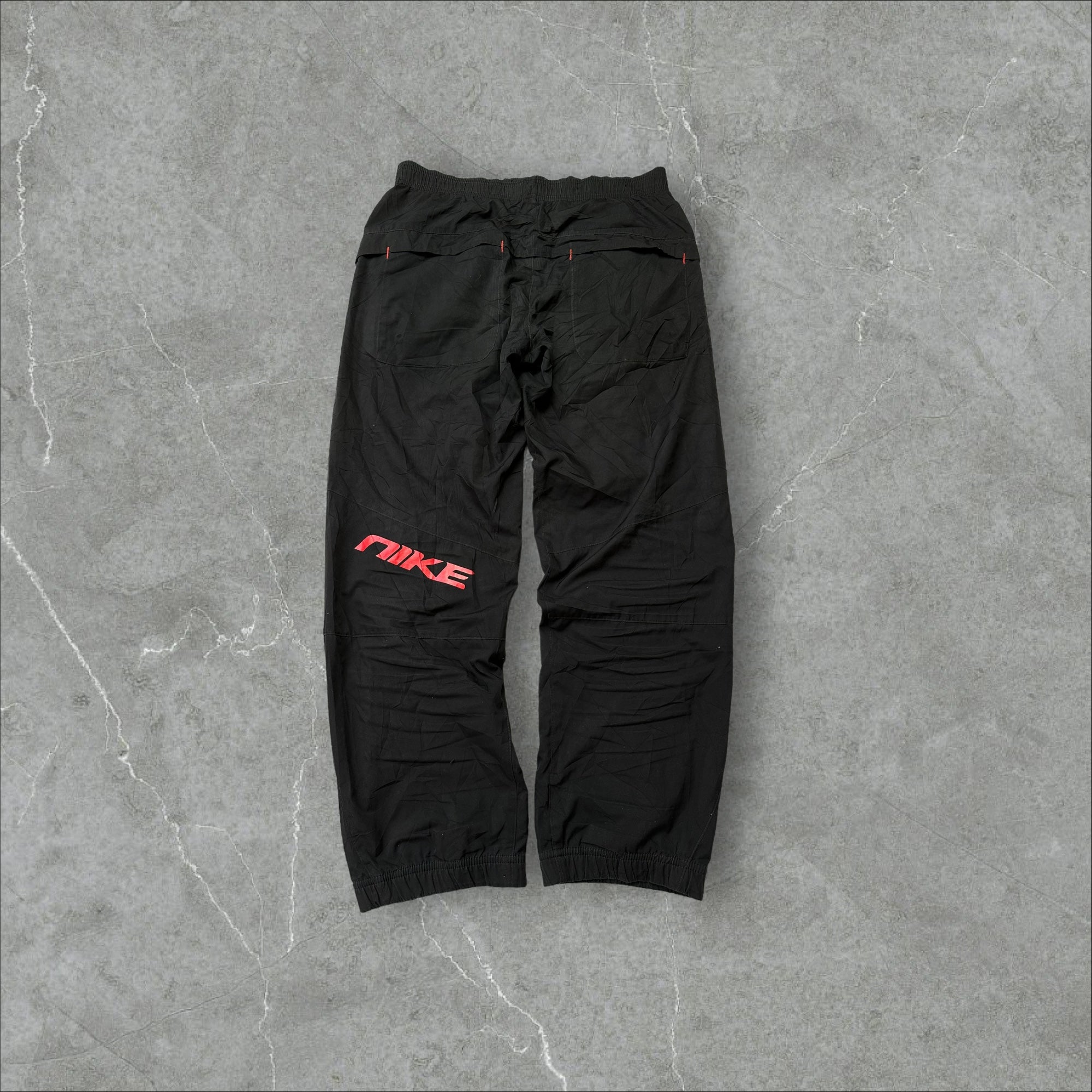 Vintage Nike Trackpants mit Backprint (S)