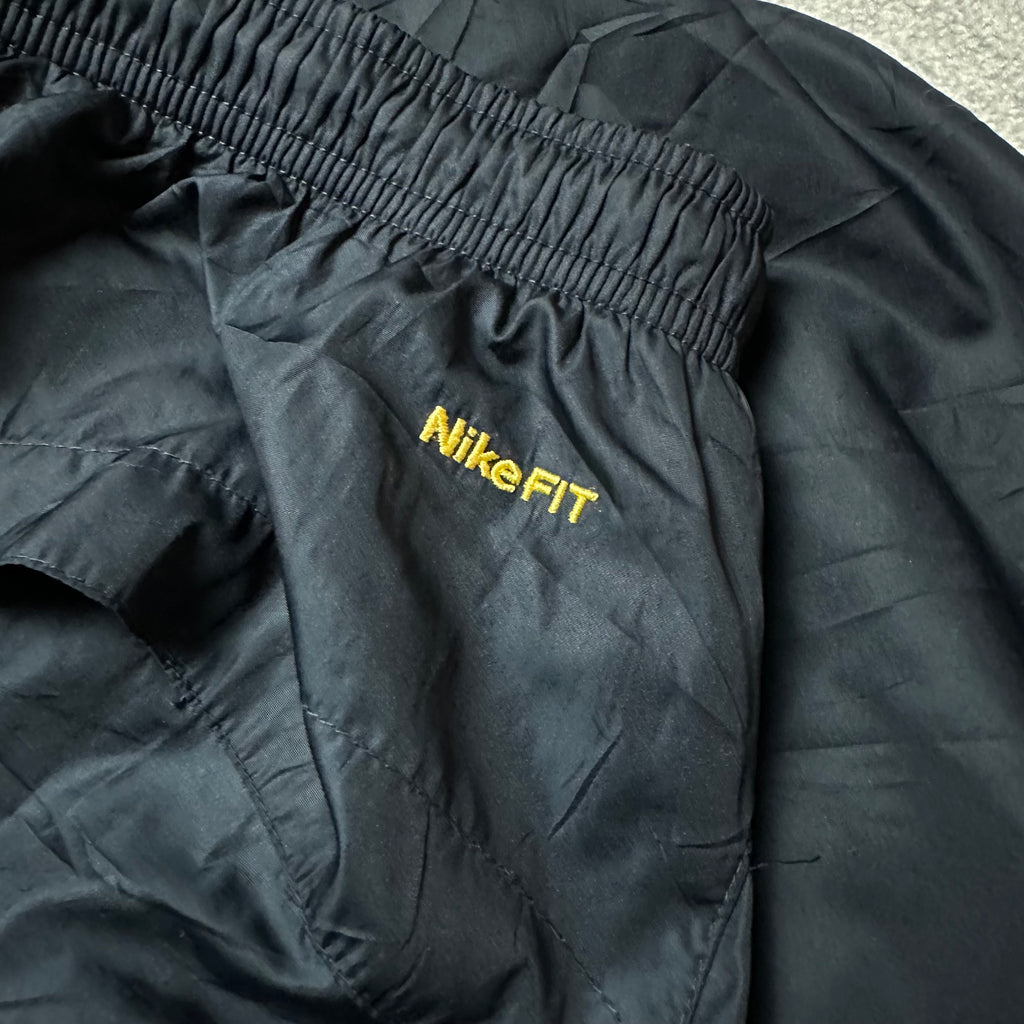 Vintage Nike Trackpants (L-XL)