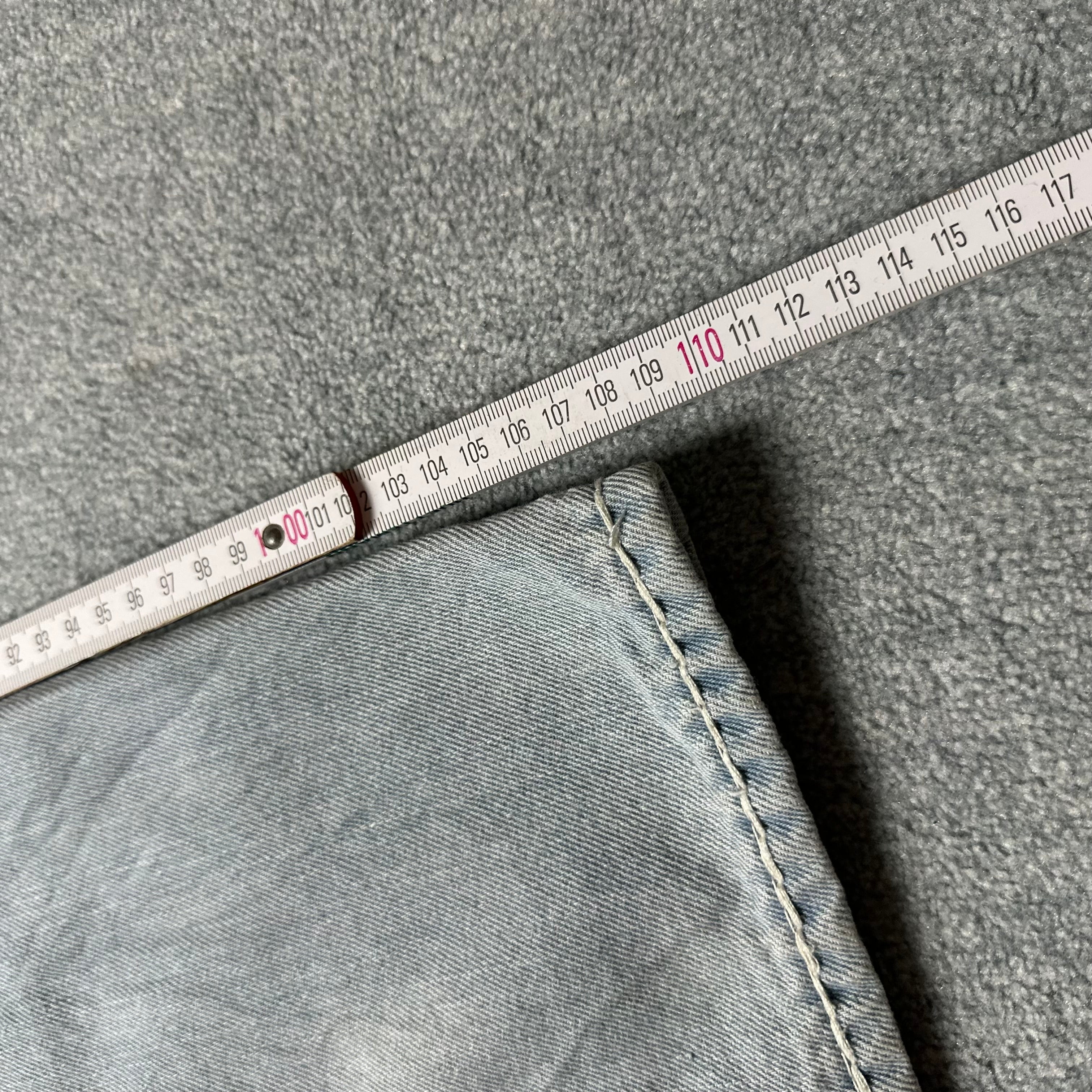 Vintage True Religion Jeans (XL)