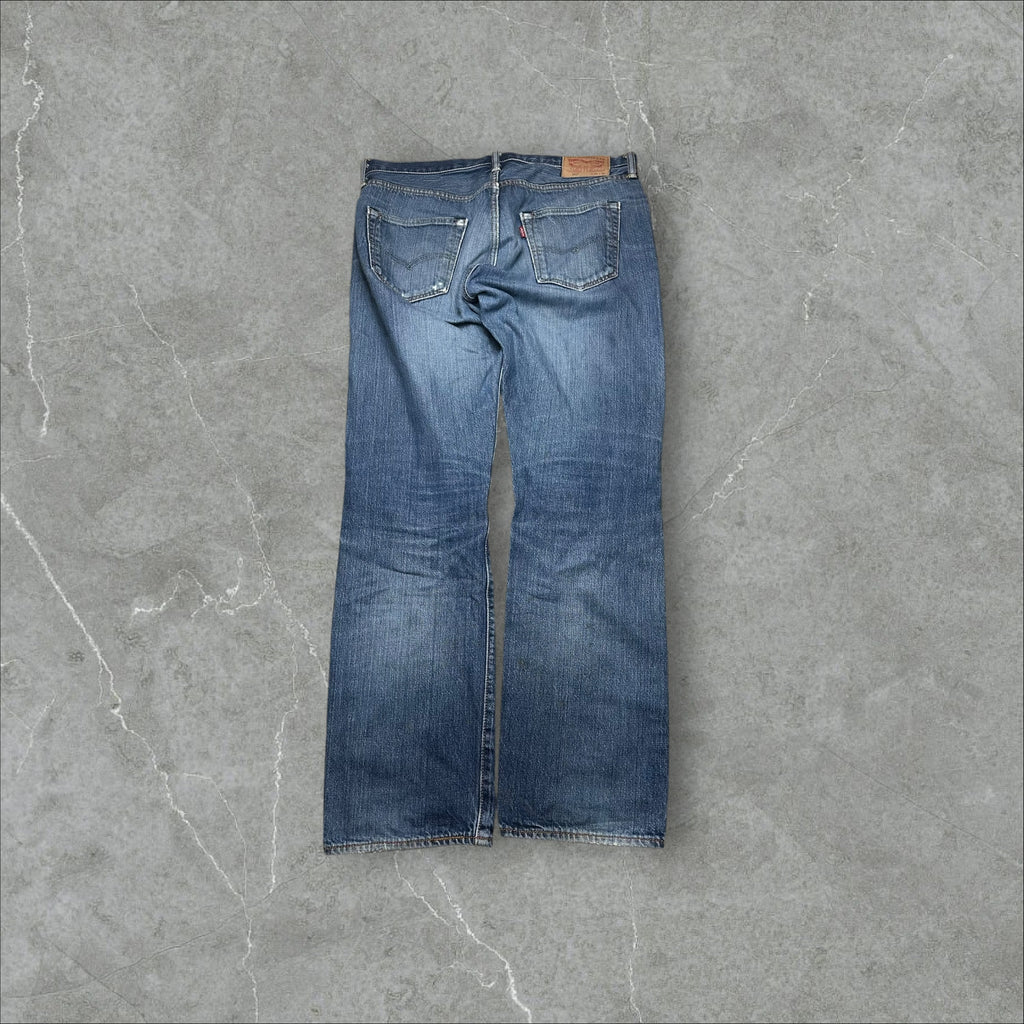 Vintage Levi’s 501 Jeans (M)