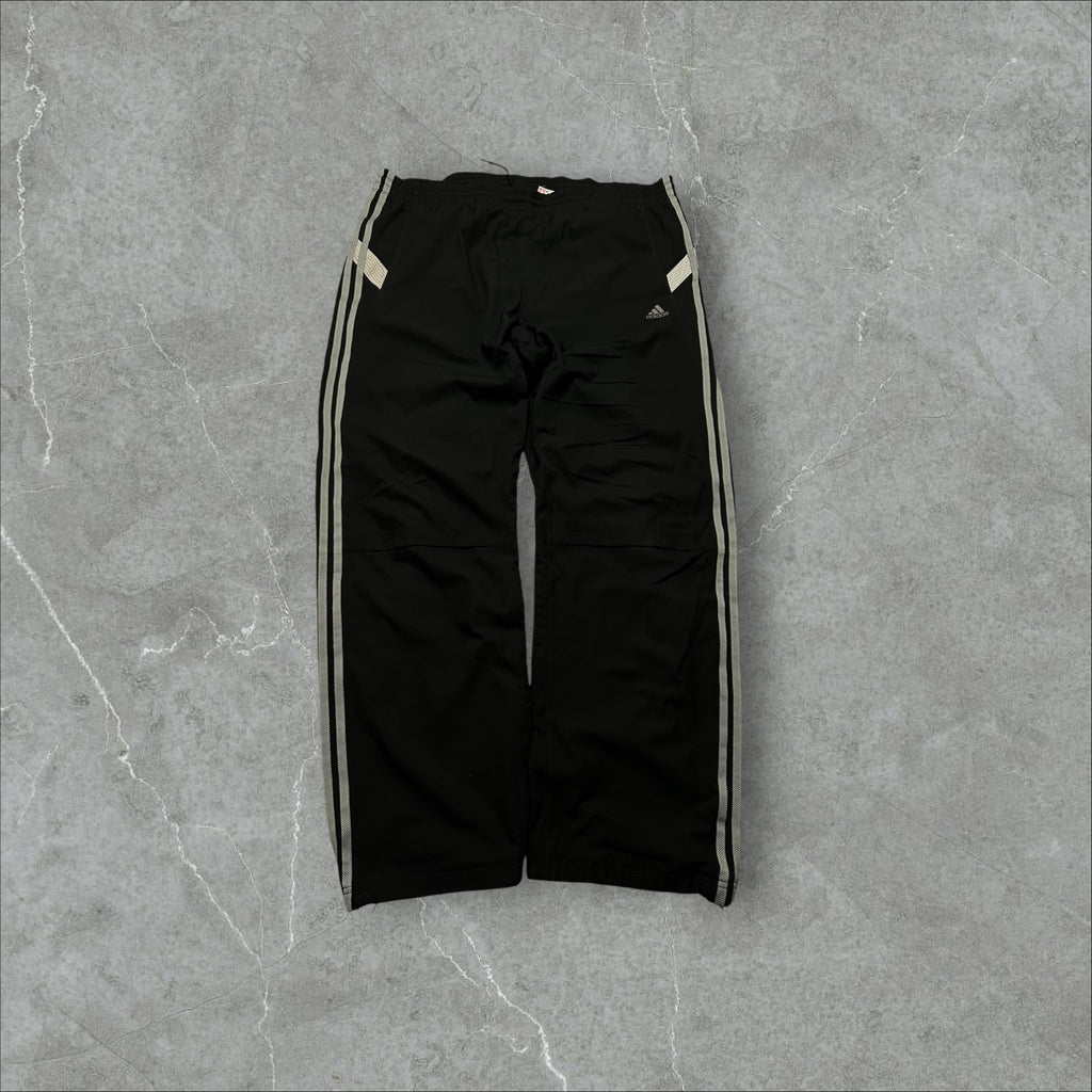Vintage Adidas Trackpants 2006 (M-L)