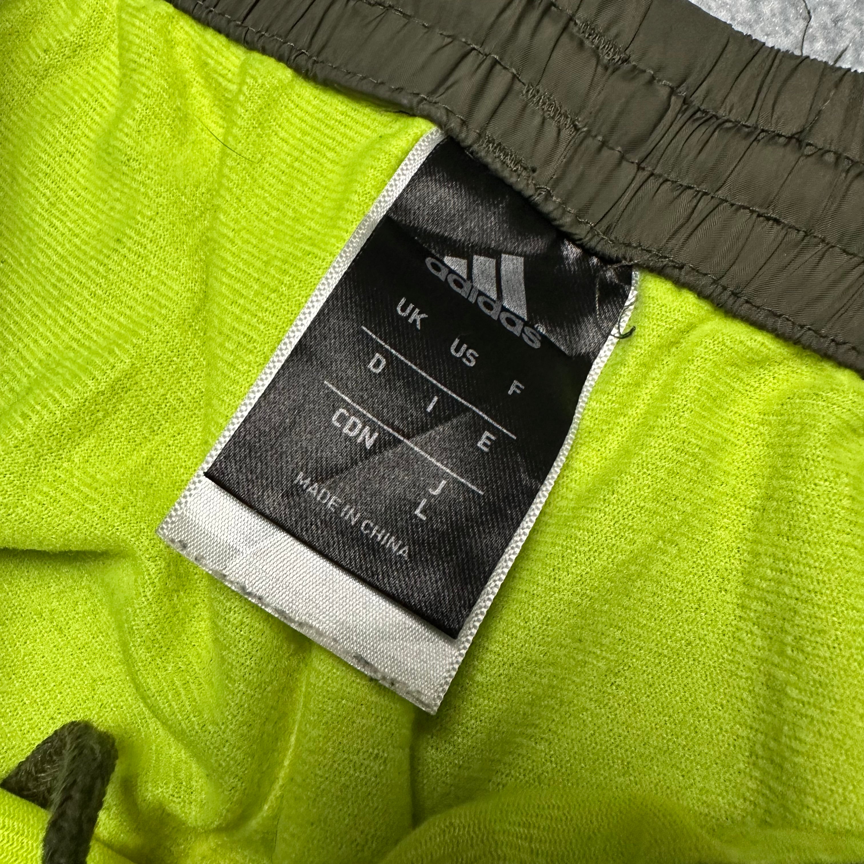 Vintage Adidas Trackpants (S-M)