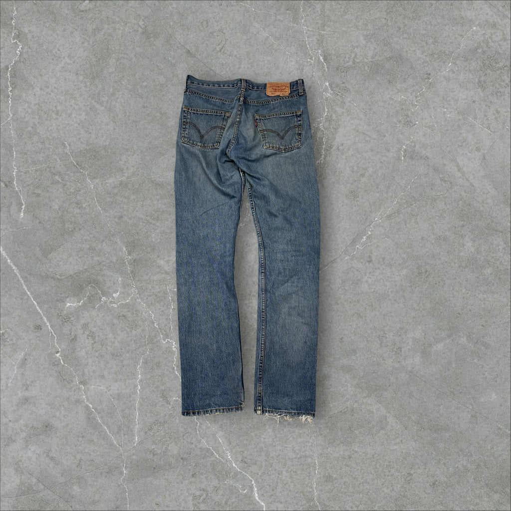 Vintage Levi’s 501 Jeans (S-M)