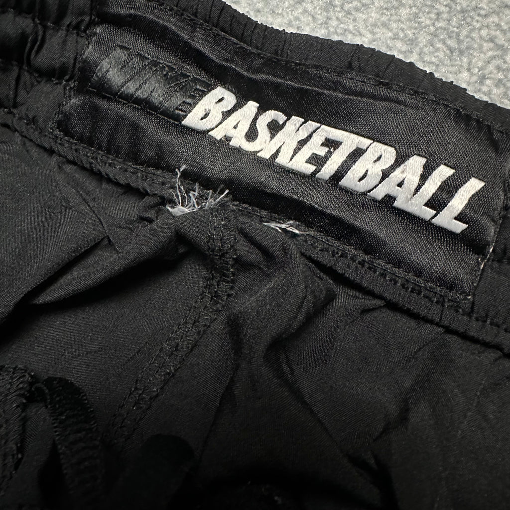 Vintage Nike Basketball Trackpants (S-M)