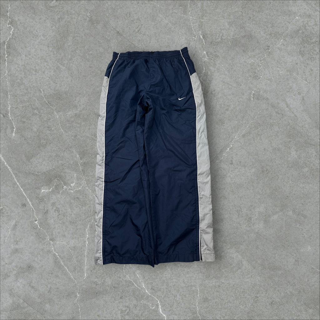 Vintage Nike Trackpants (L-XL)
