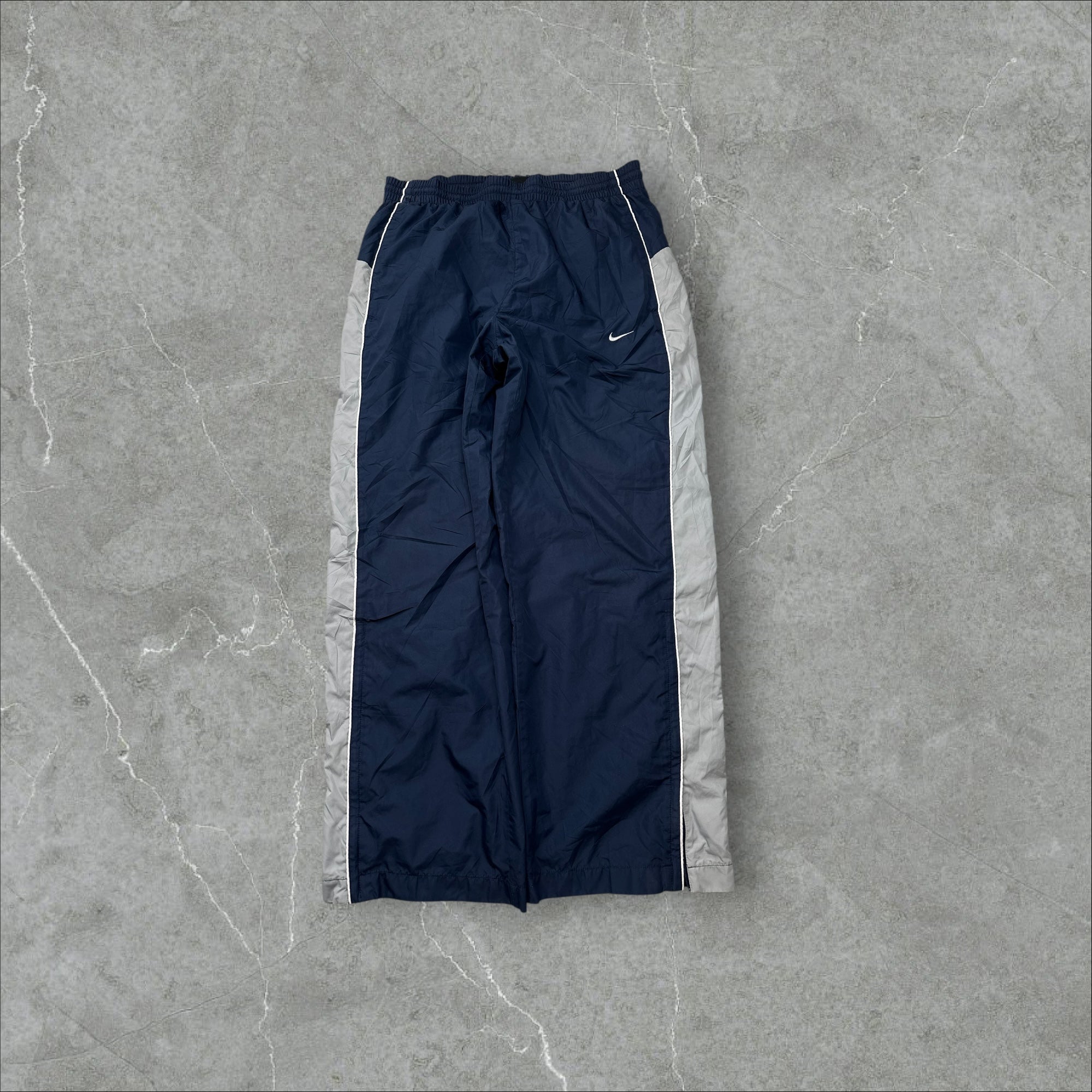 Vintage Nike Trackpants (L-XL)