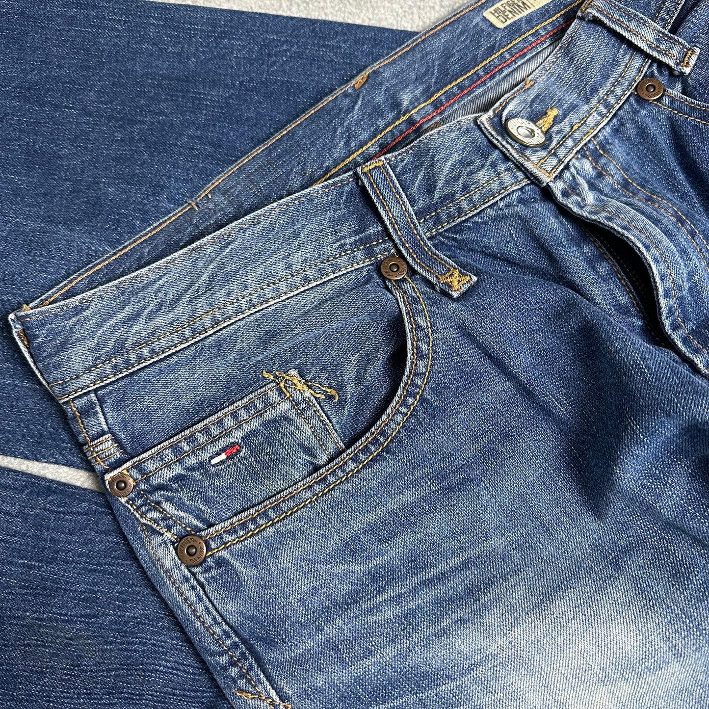 Vintage Tommy Hilfiger Jeans (M; W33/L32)