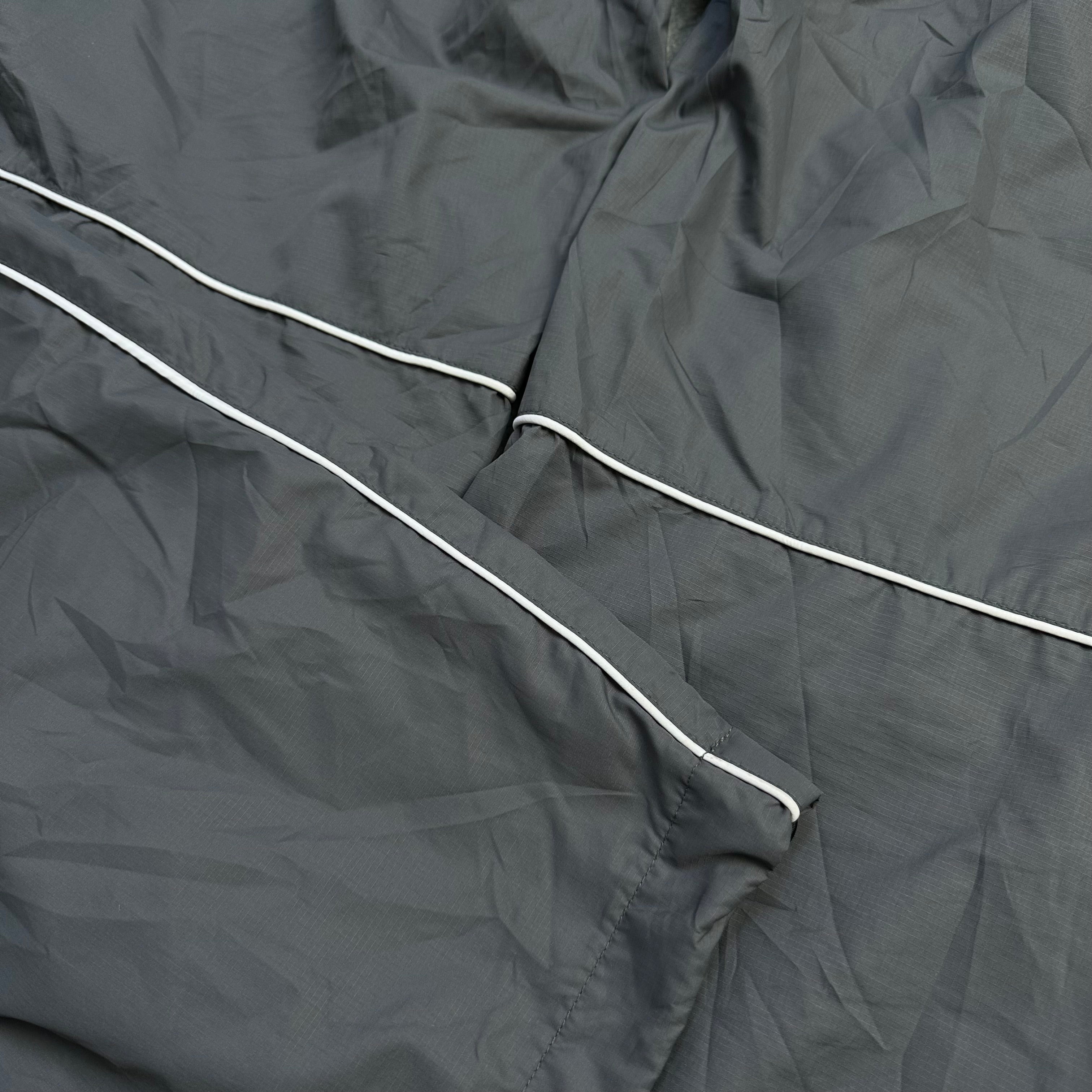 Vintage Nike Trackpants (M-L)