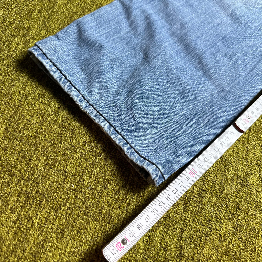 Vintage Levi’s 501 Jeans (L)