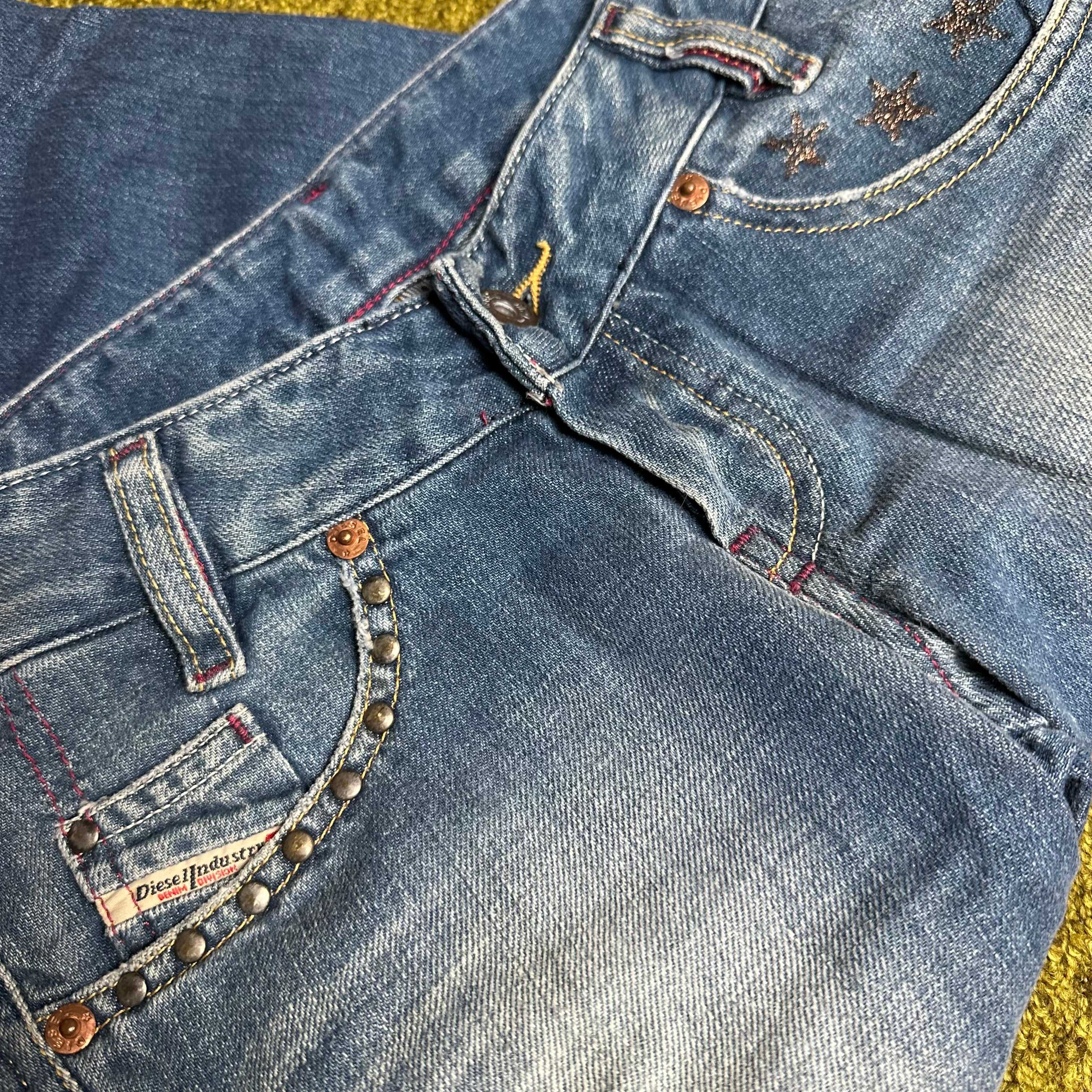Neue Diesel Bootcut Jeans Damen +Etikett (S / 26)