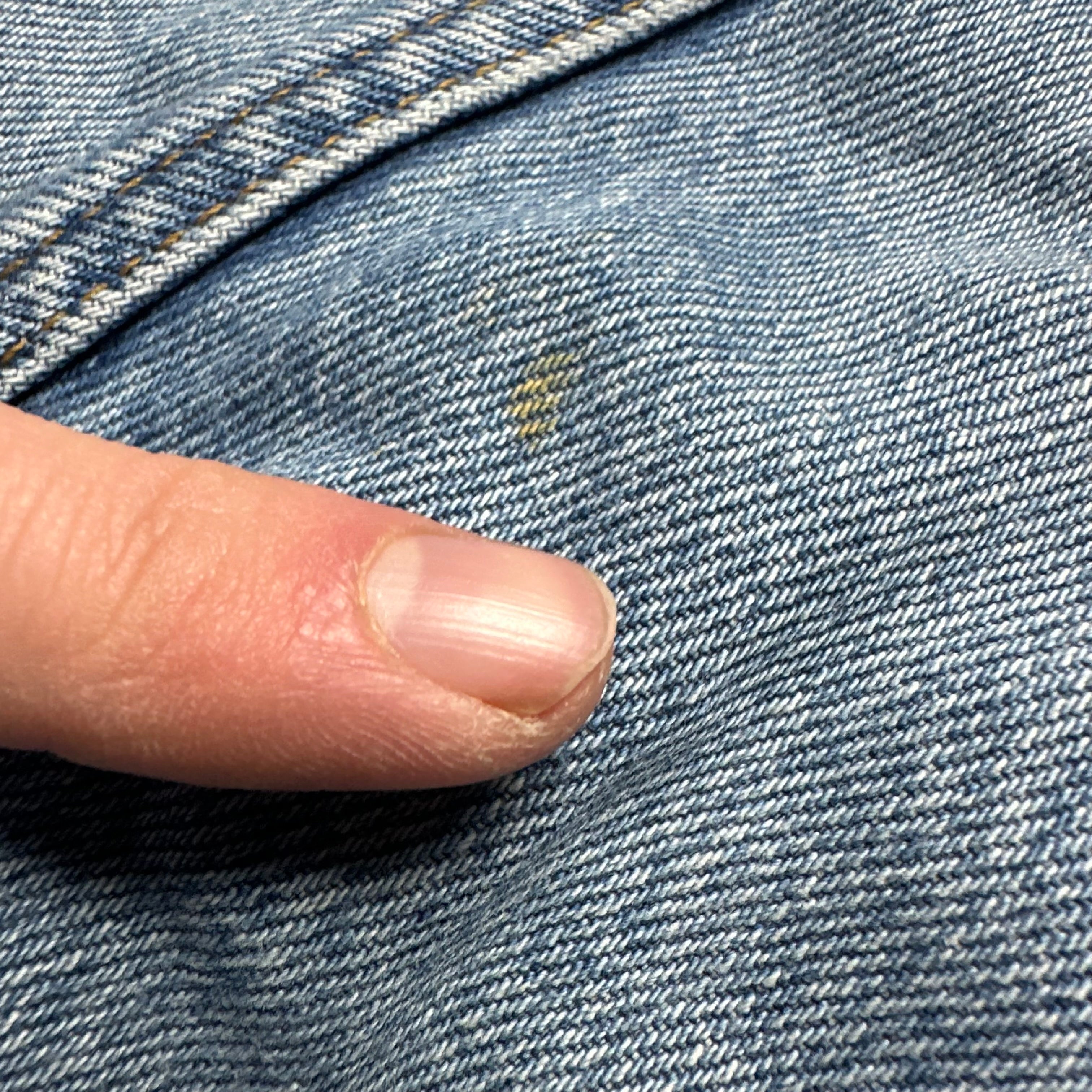 Vintage Levi’s 501 Jeans (L)