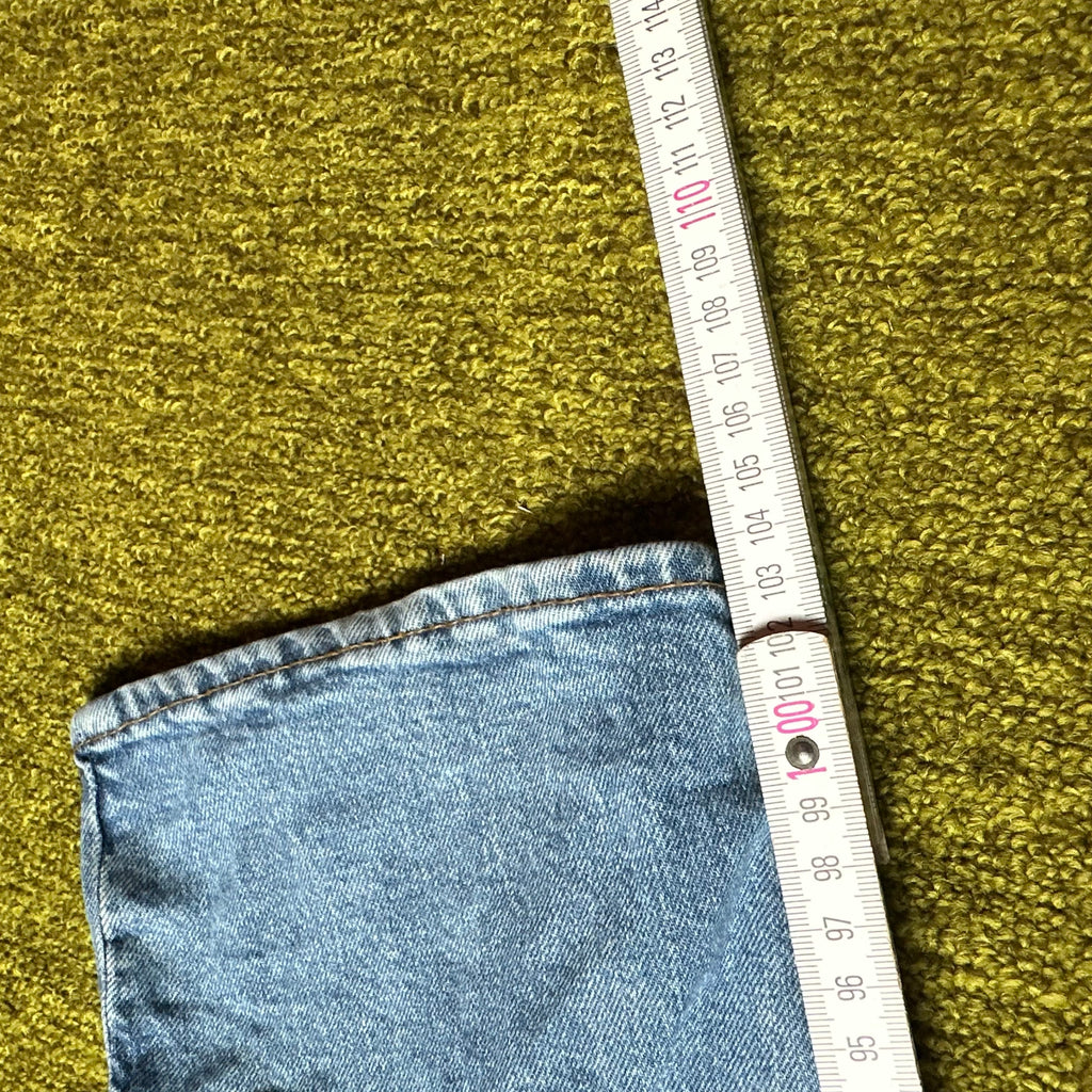 Vintage Levi’s 502 Jeans (M)