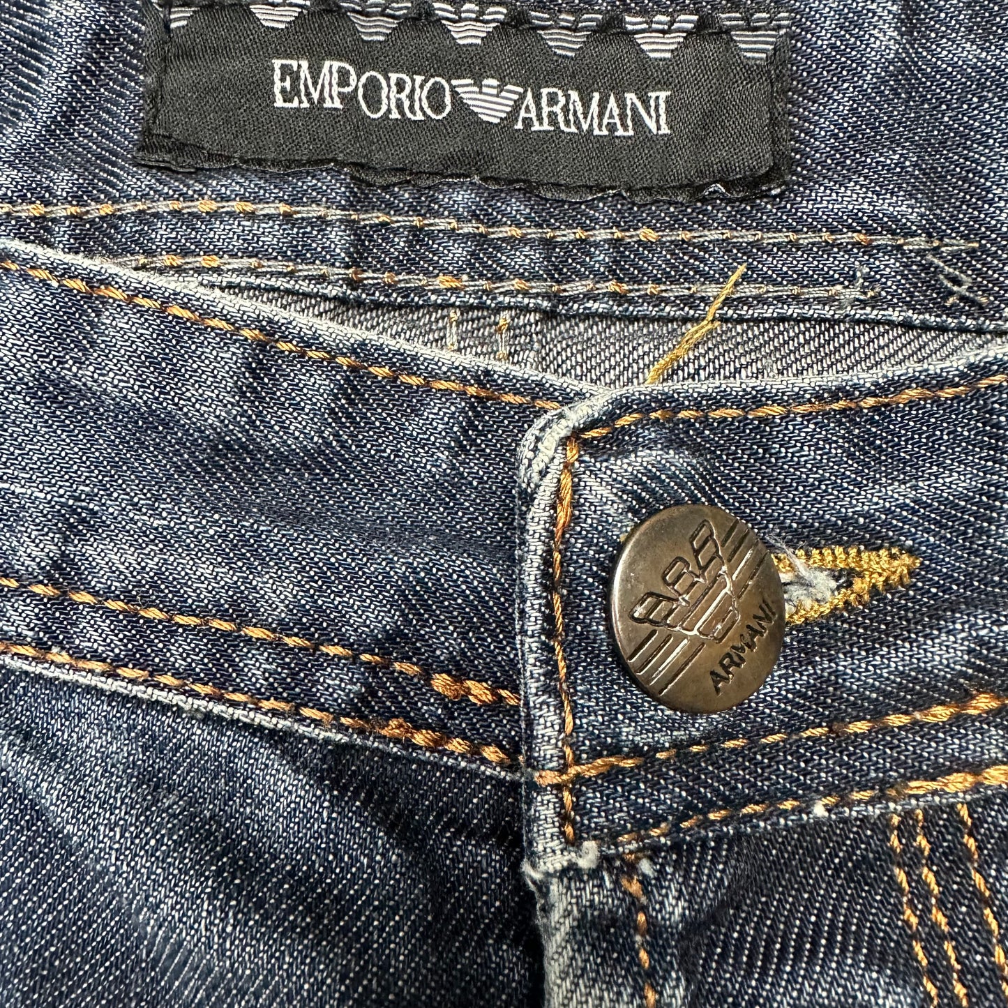 Vintage Armani Jeans W32/L32 (M)