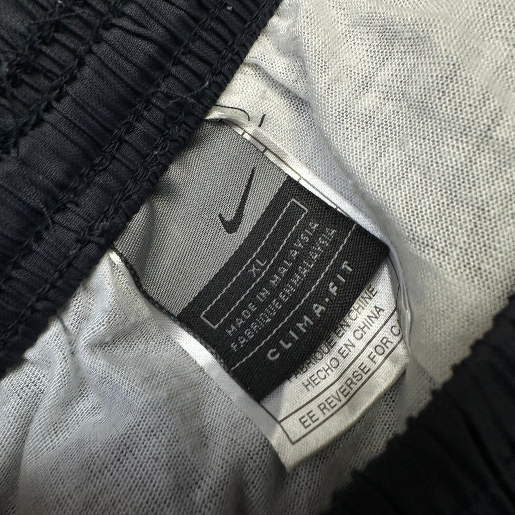 Vintage Nike Trackpants (S-M)