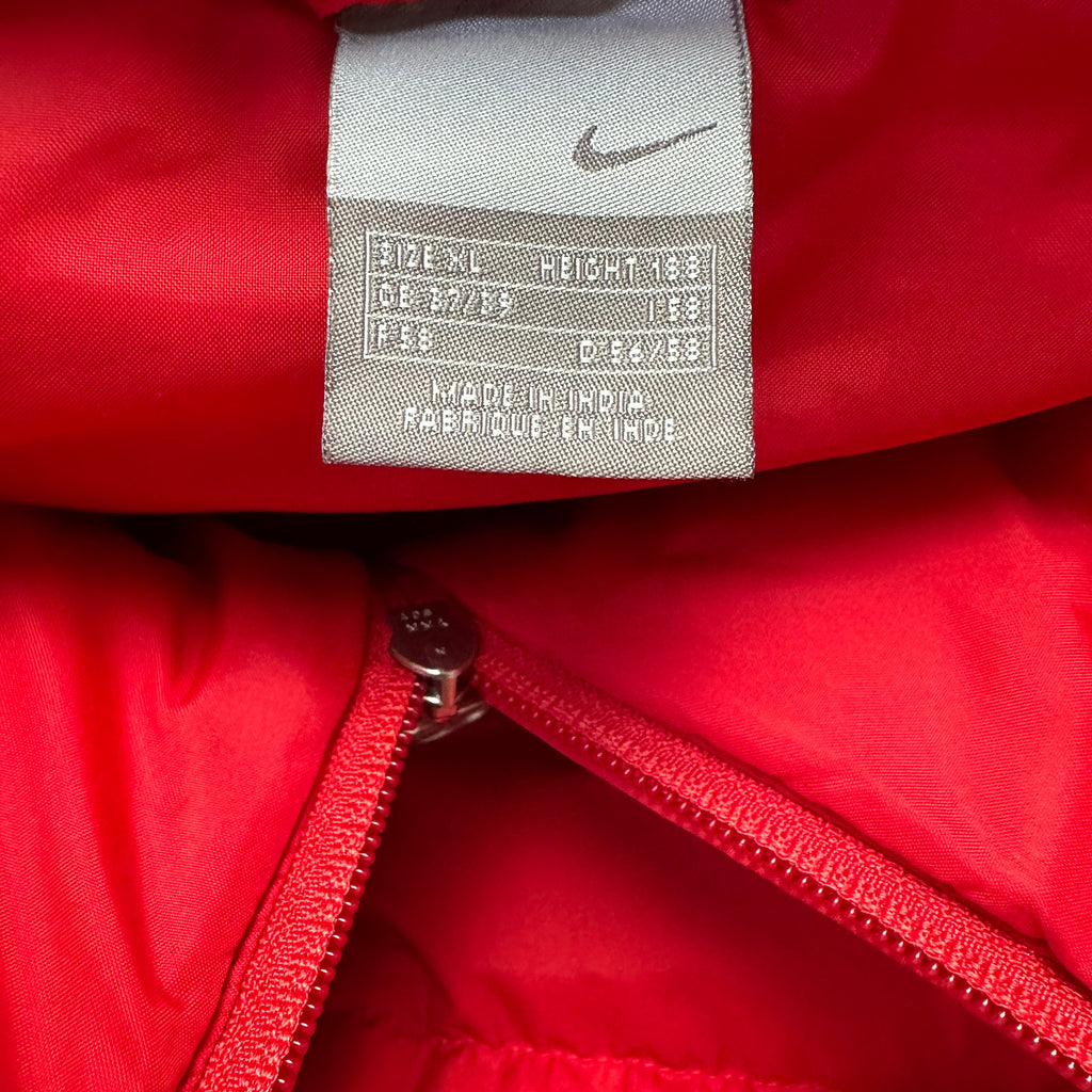 Vintage Nike Puffer Weste mit Backstitch (M)