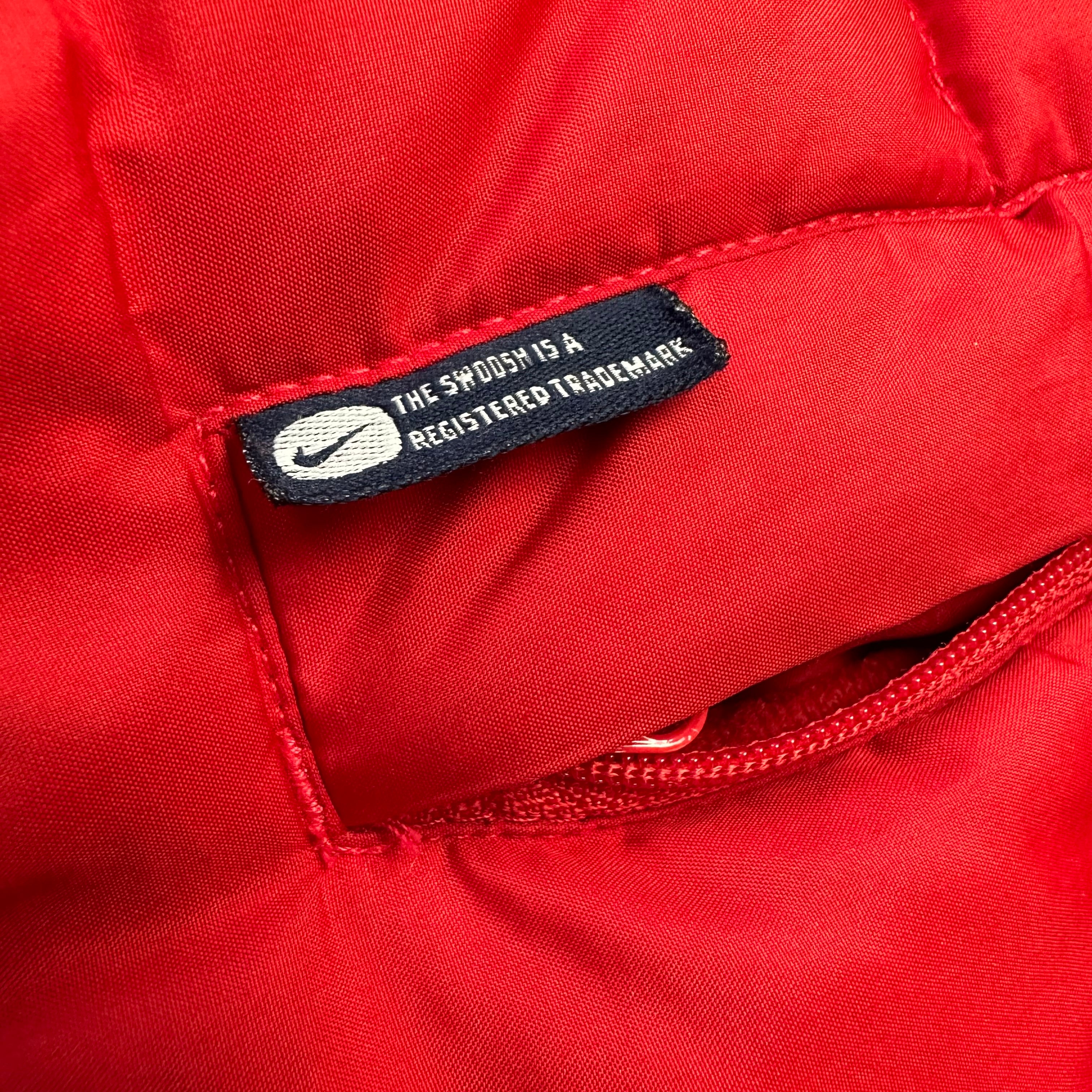 Vintage Nike Puffer Weste mit Backstitch (M)