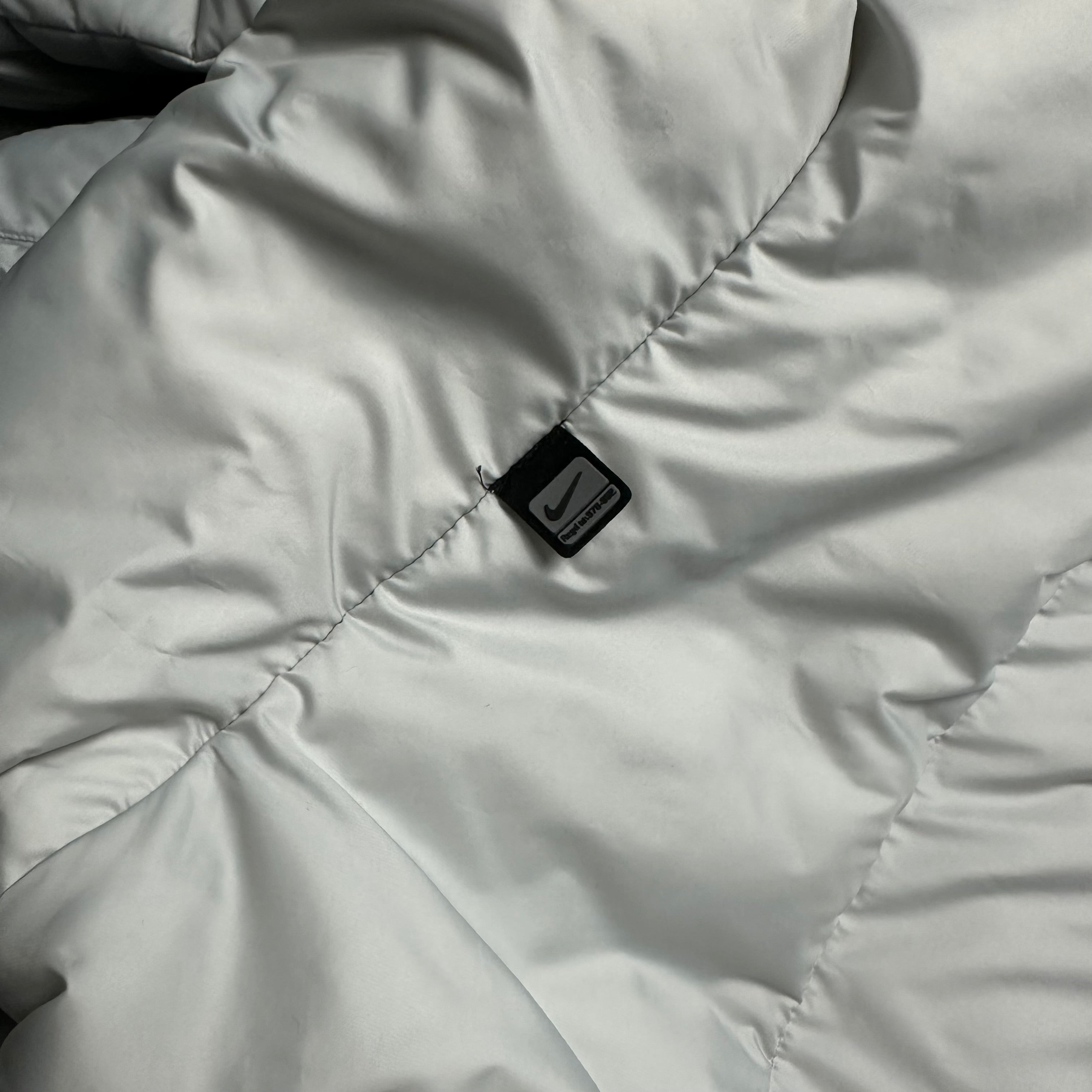 Vintage Nike Puffer Jacke (L)