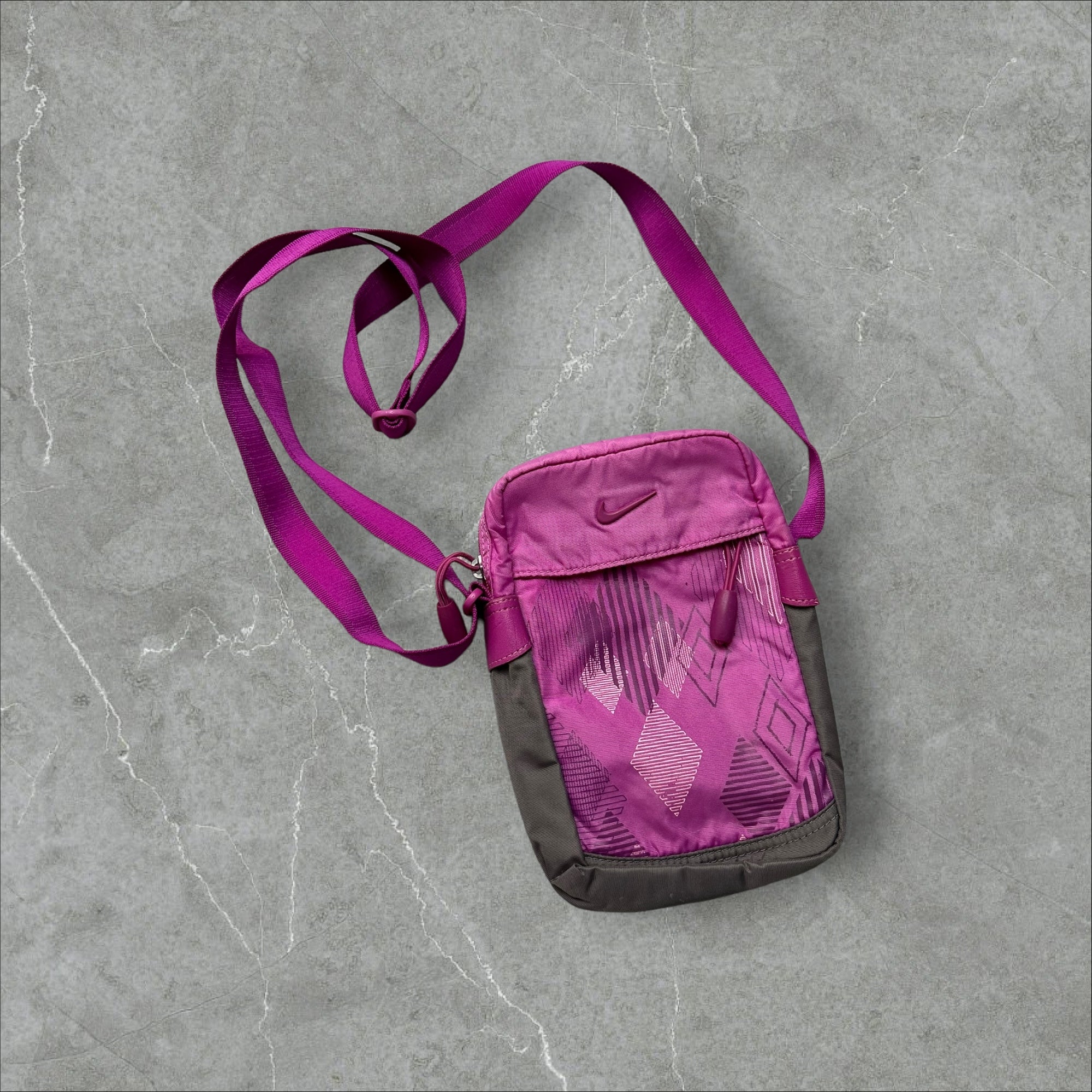 Y2K Nike Bag Umhängetasche