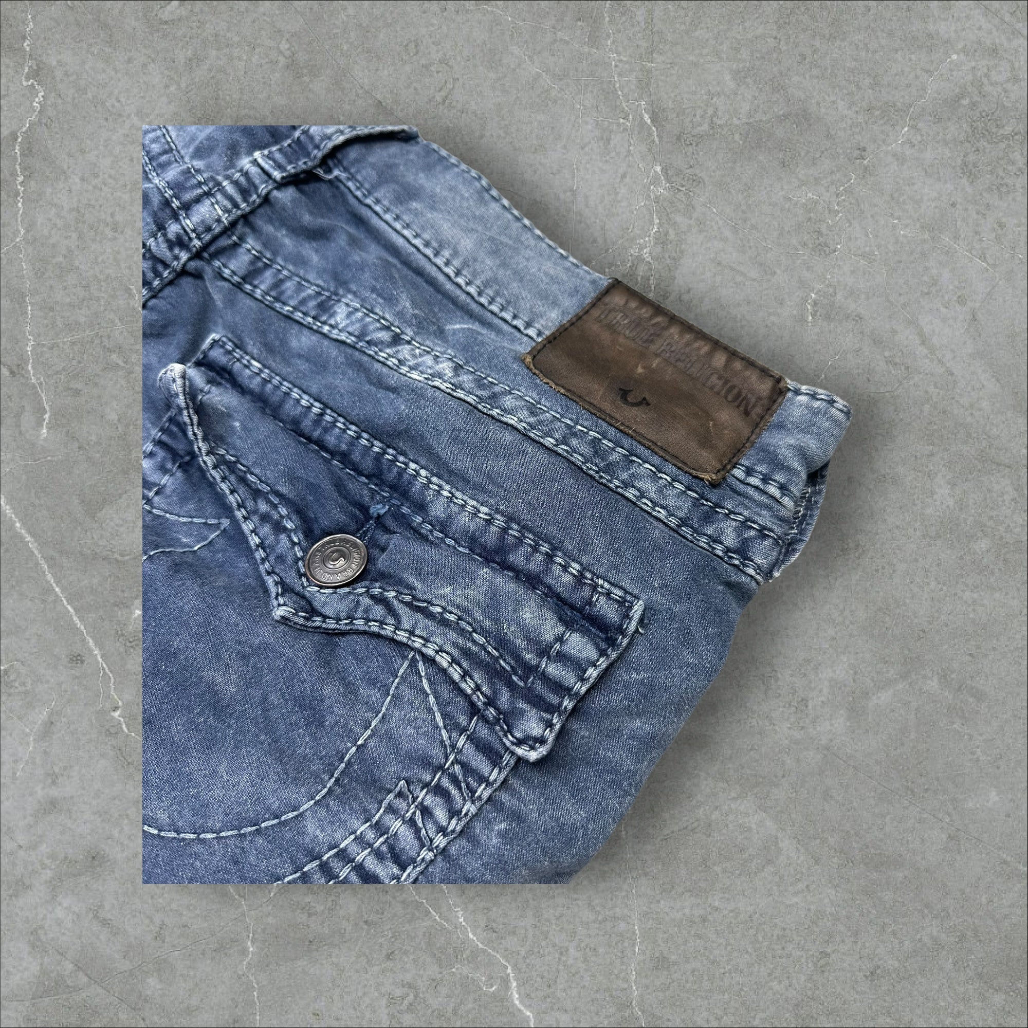 Vintage True Religion Jeans (Länge 32-33)