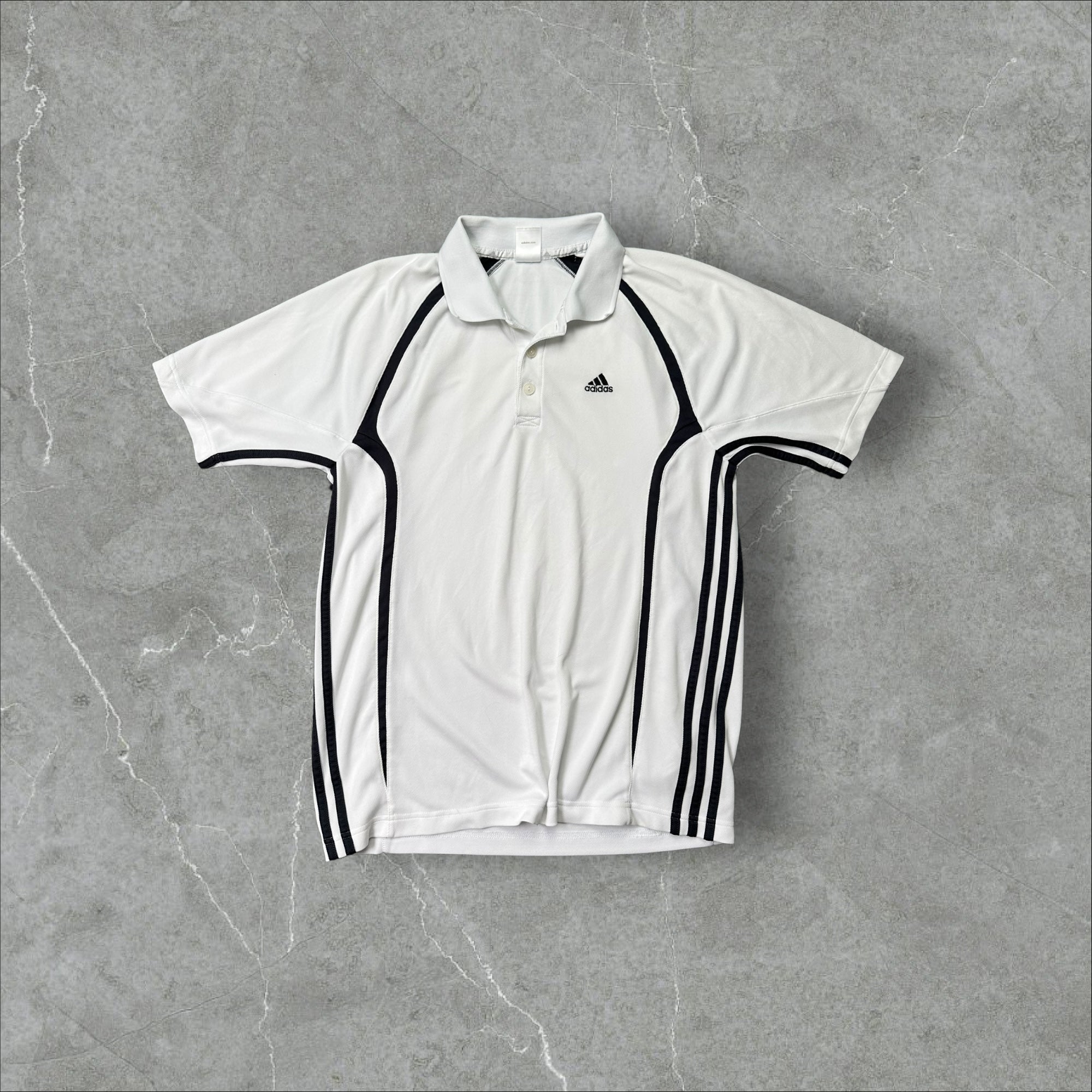 Vintage Adidas Shirt 2004 (L)