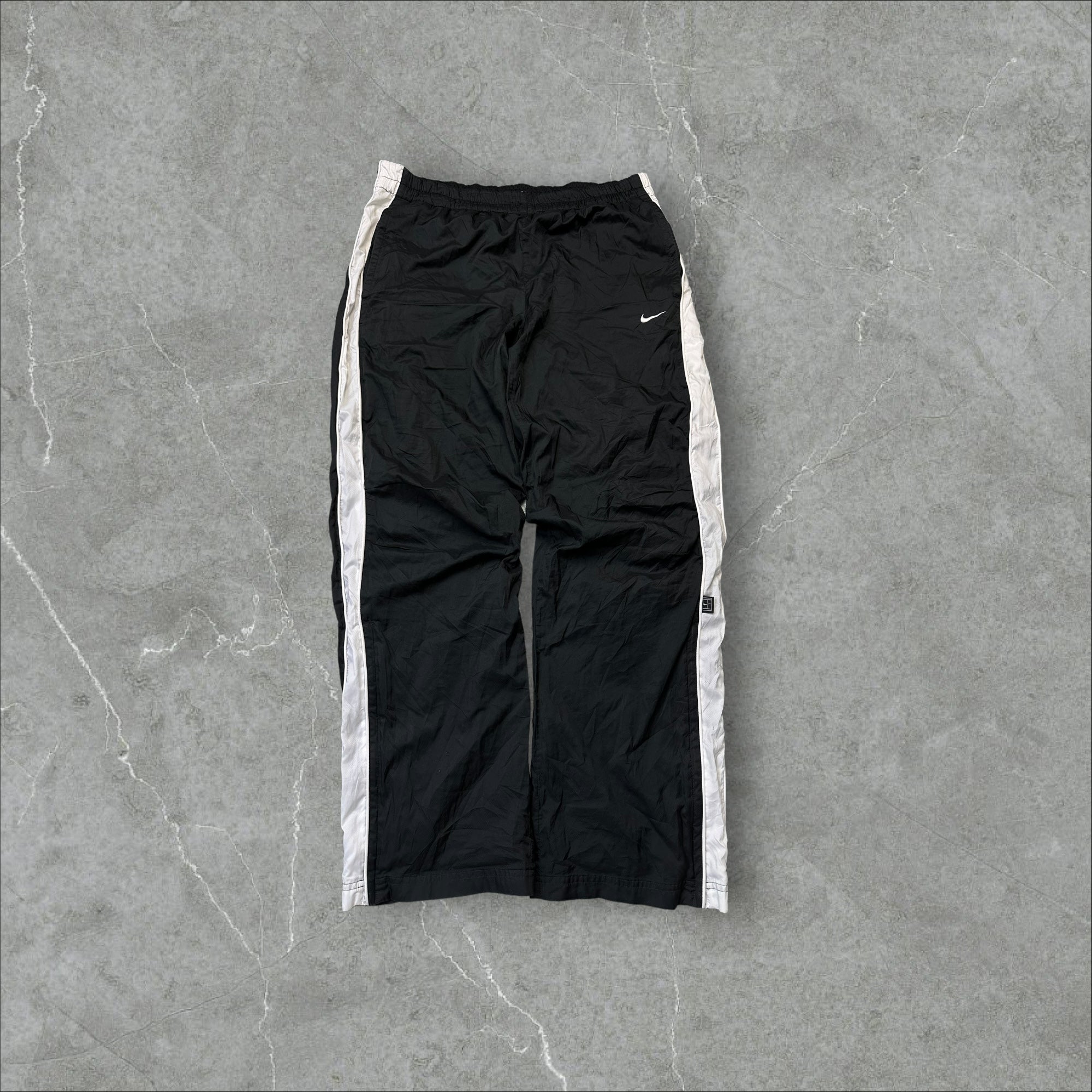 Vintage Nike Court Trackpants (M)