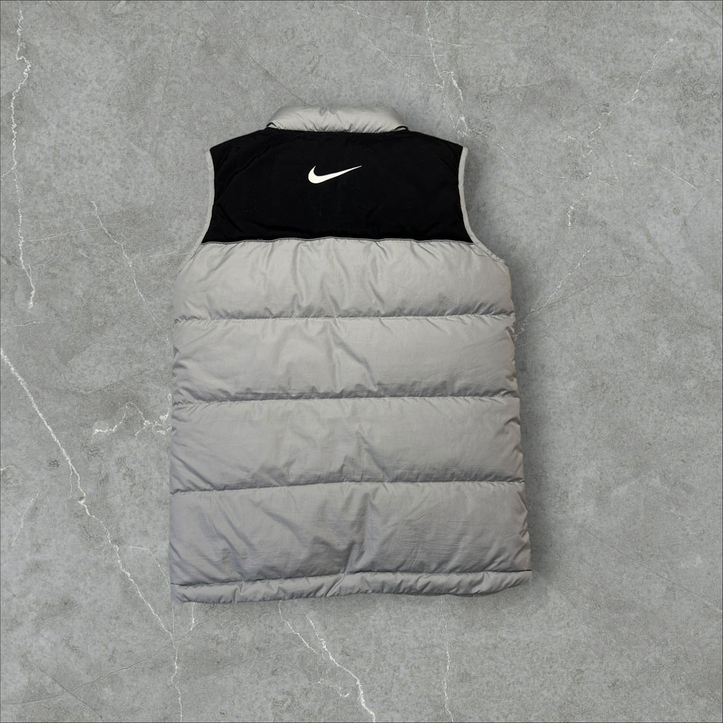 Vintage Nike Puffer Weste mit Backstitch (L-XL)