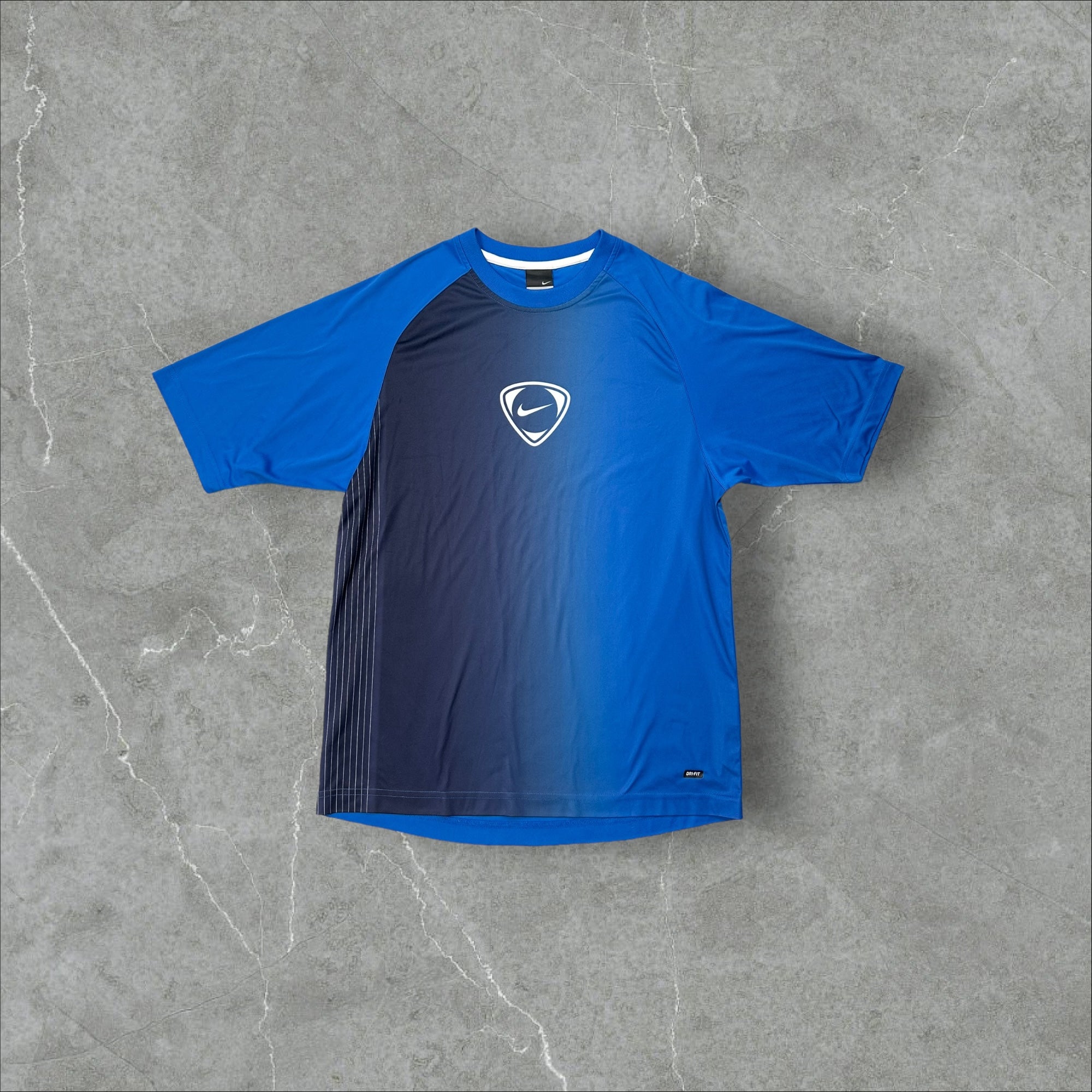 Vintage Nike Sportshirt 2002 (S)