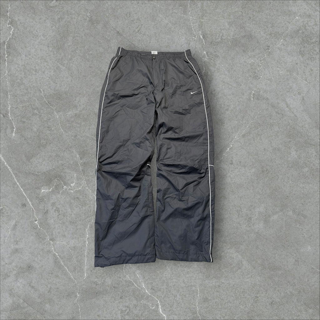 Vintage Nike Trackpants (M-L)