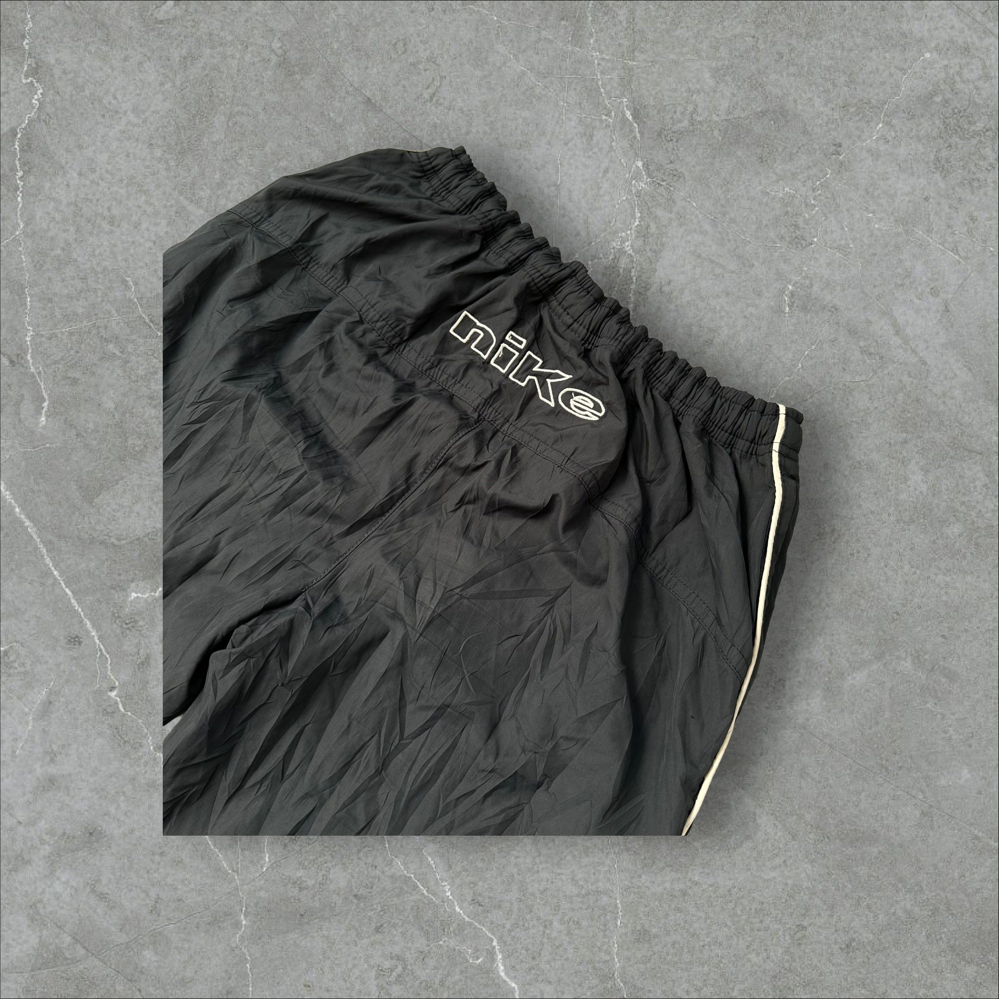 Vintage Nike Trackpants (XS)