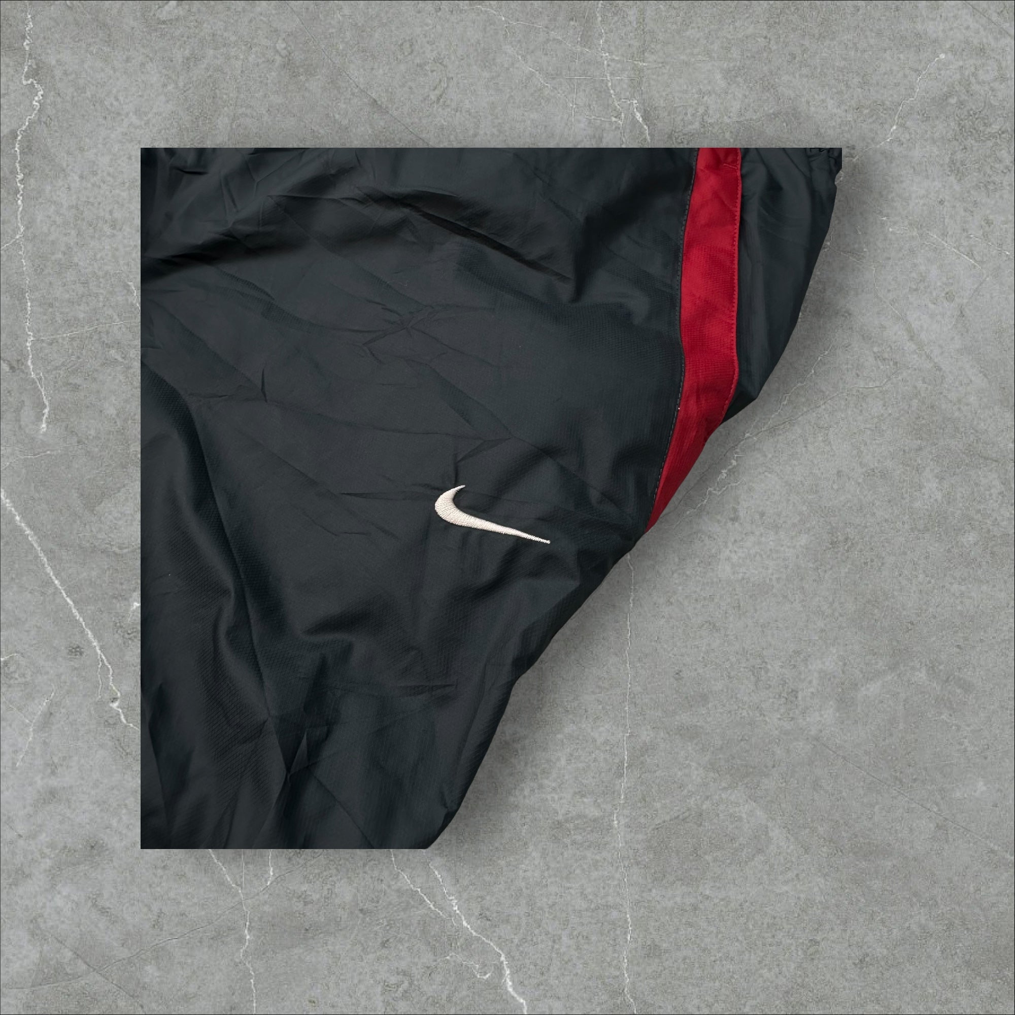 Vintage Nike Trackpants (M-L)