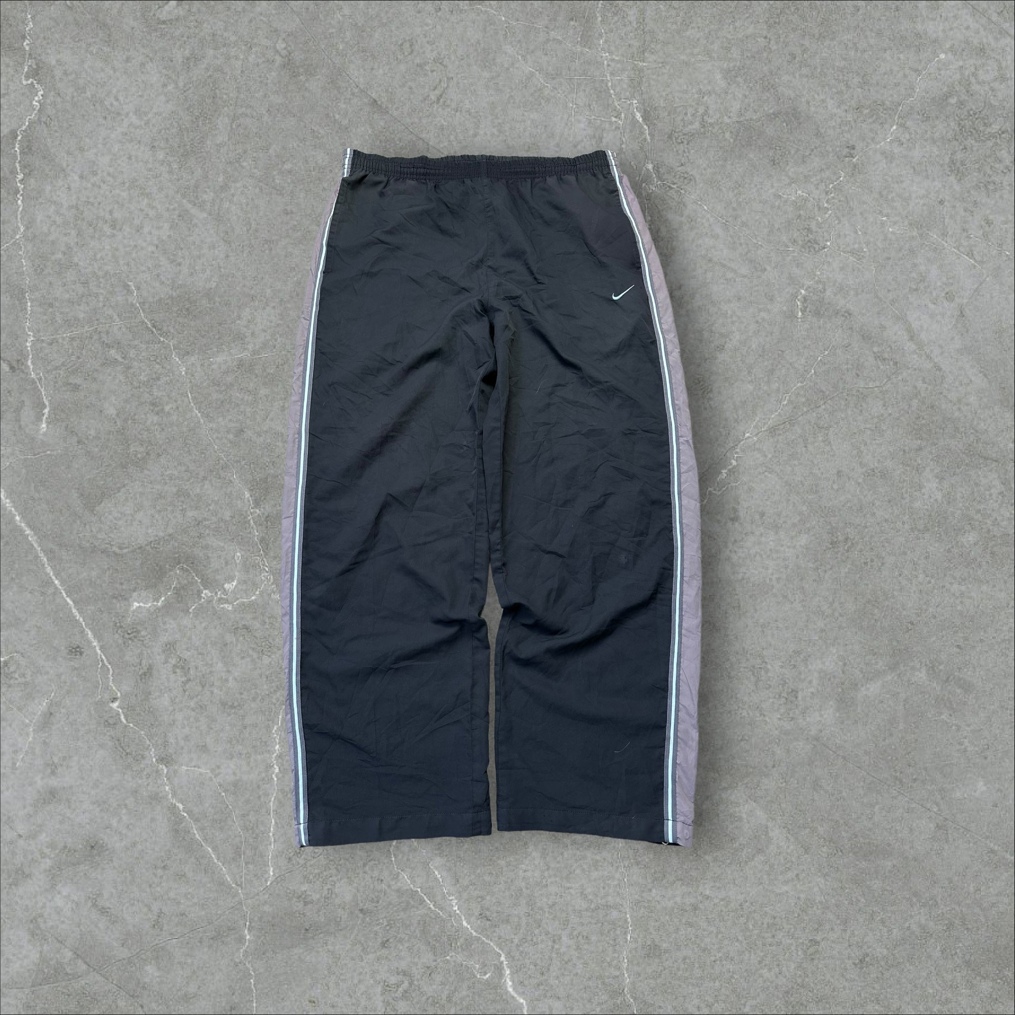 Vintage Nike Trackpants (M-L)