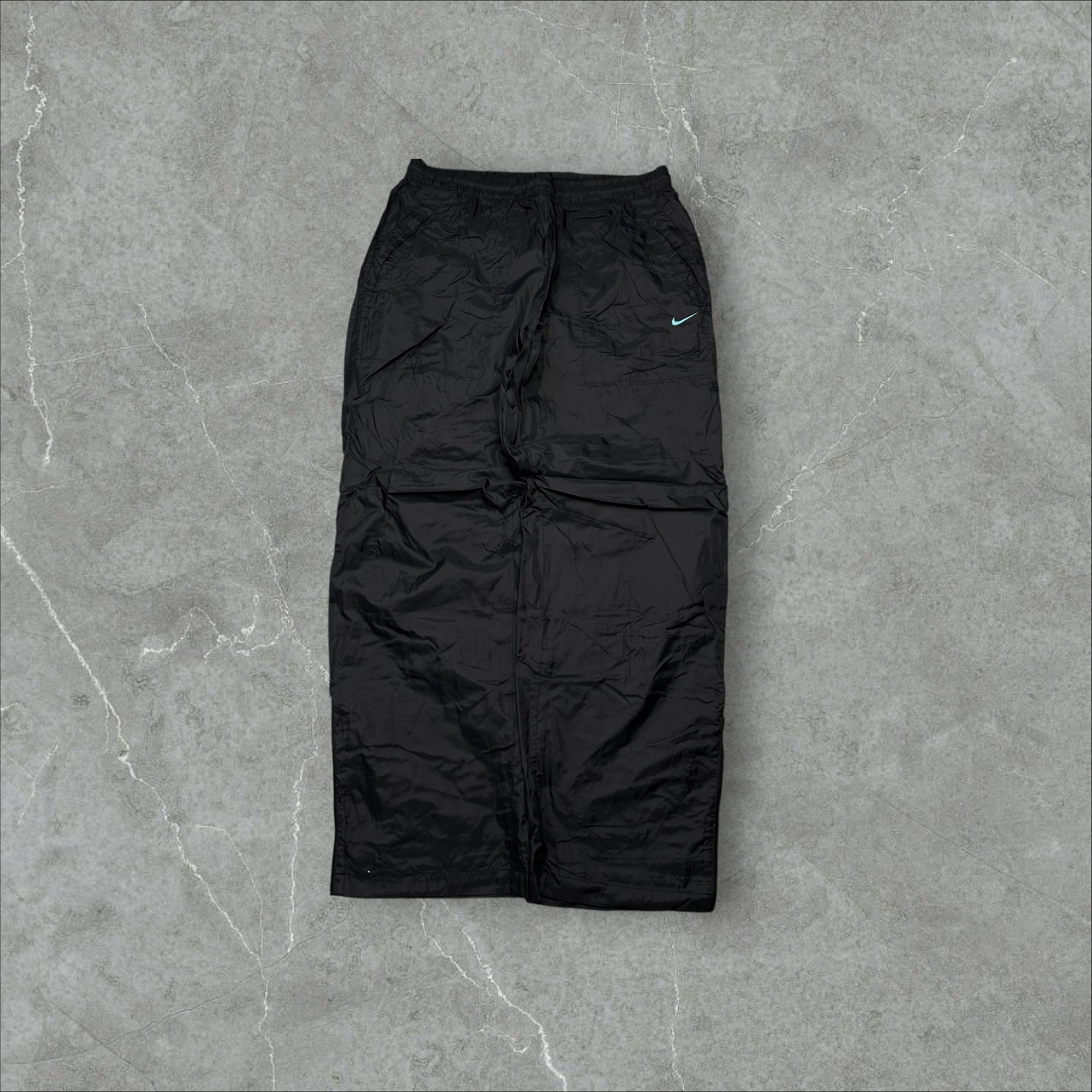Vintage Nike Trackpants (M-L)