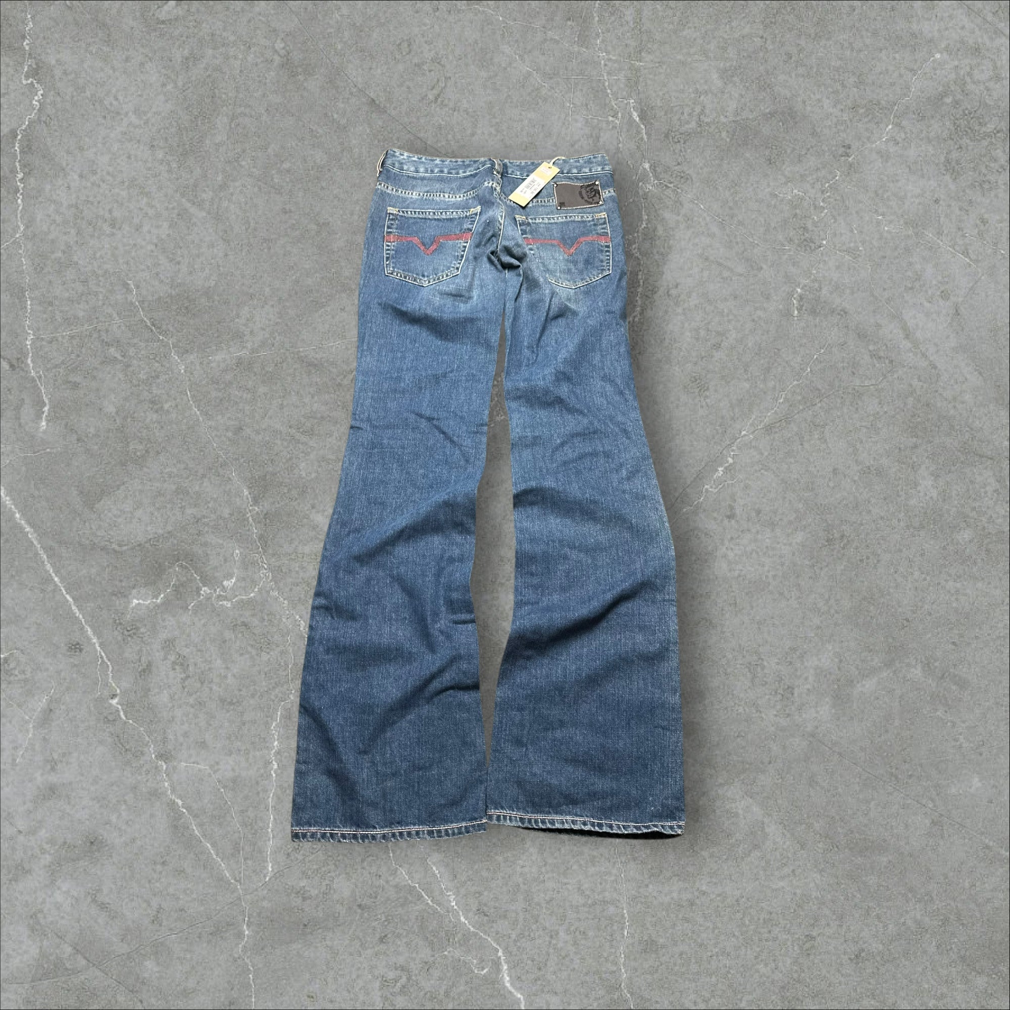 Neue Diesel Bootcut Jeans Damen +Etikett (S / 26)