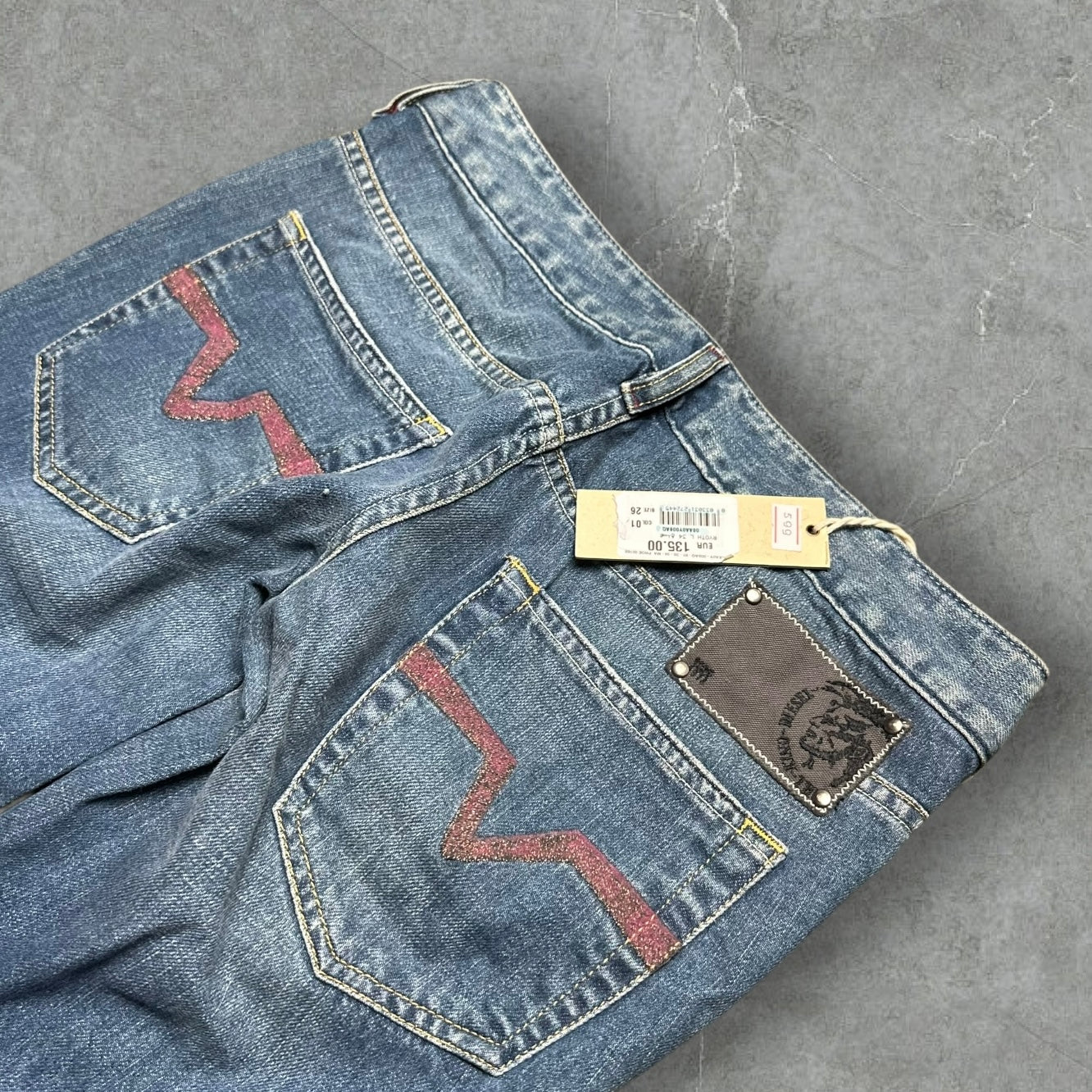 Neue Diesel Bootcut Jeans Damen +Etikett (S / 26)