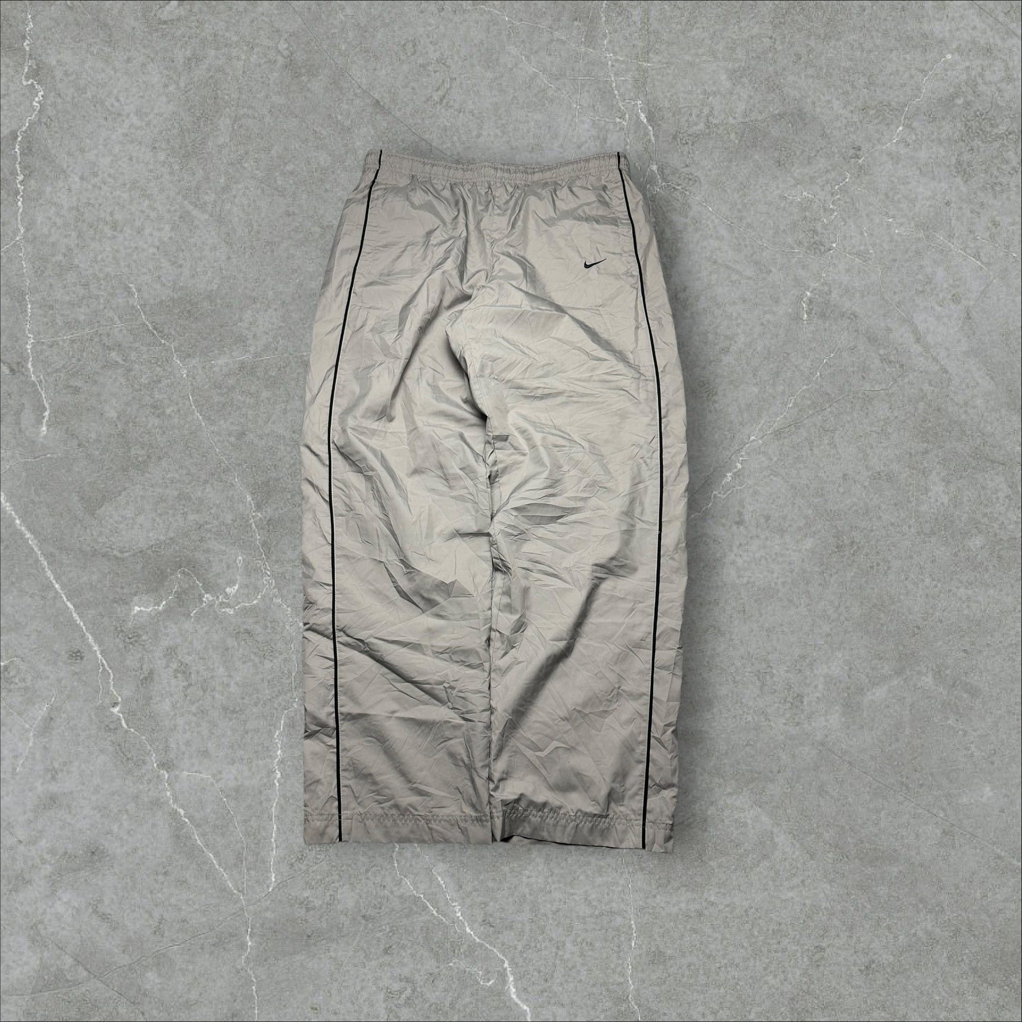 Vintage Nike Trackpants (M-L)