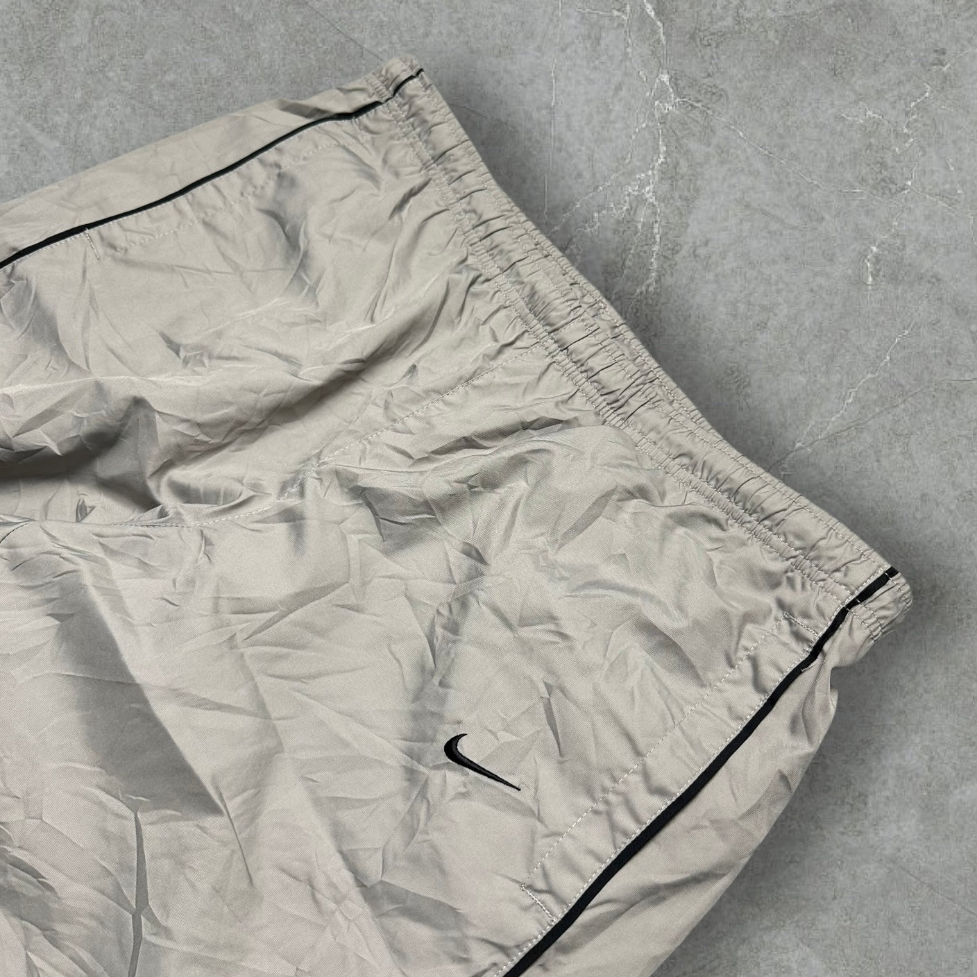 Vintage Nike Trackpants (M-L)
